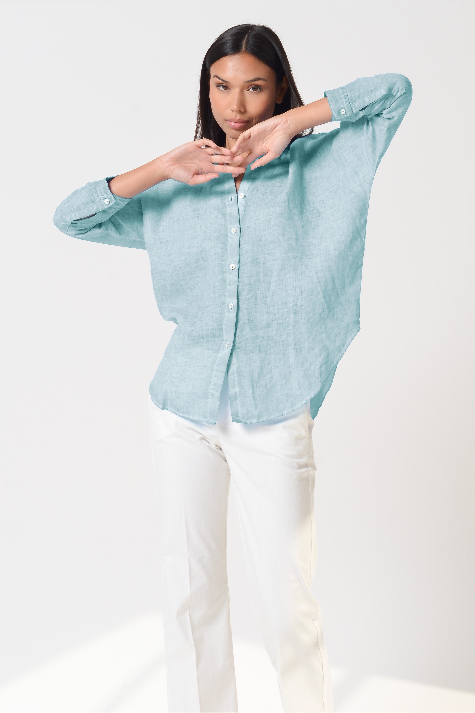Ollie Blouse in Linen - Barbados
