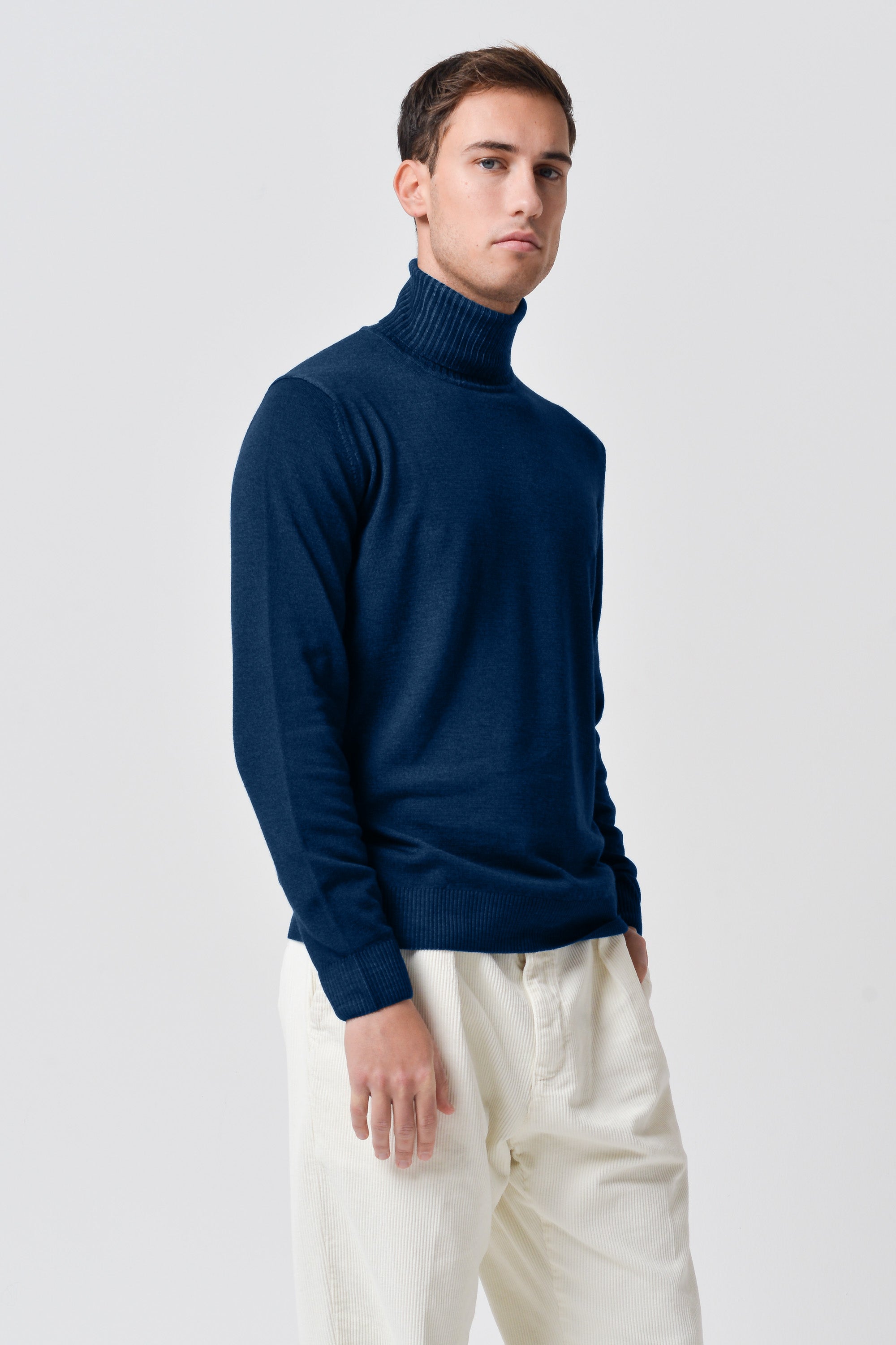 Haster - Extrafine Merino Wool Turtleneck Sweater - Navy