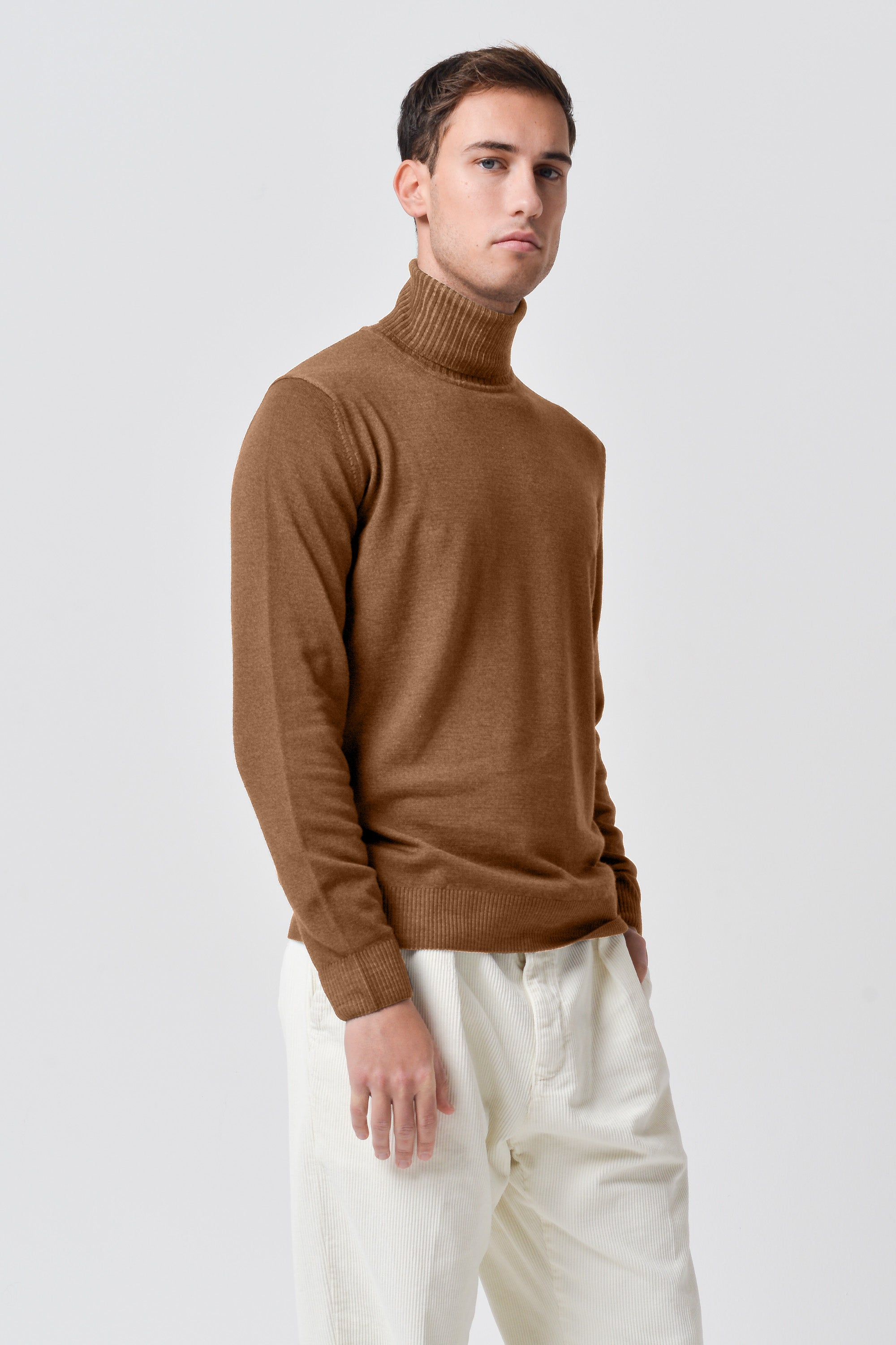 Haster - Extrafine Merino Wool Turtleneck Sweater - Wood