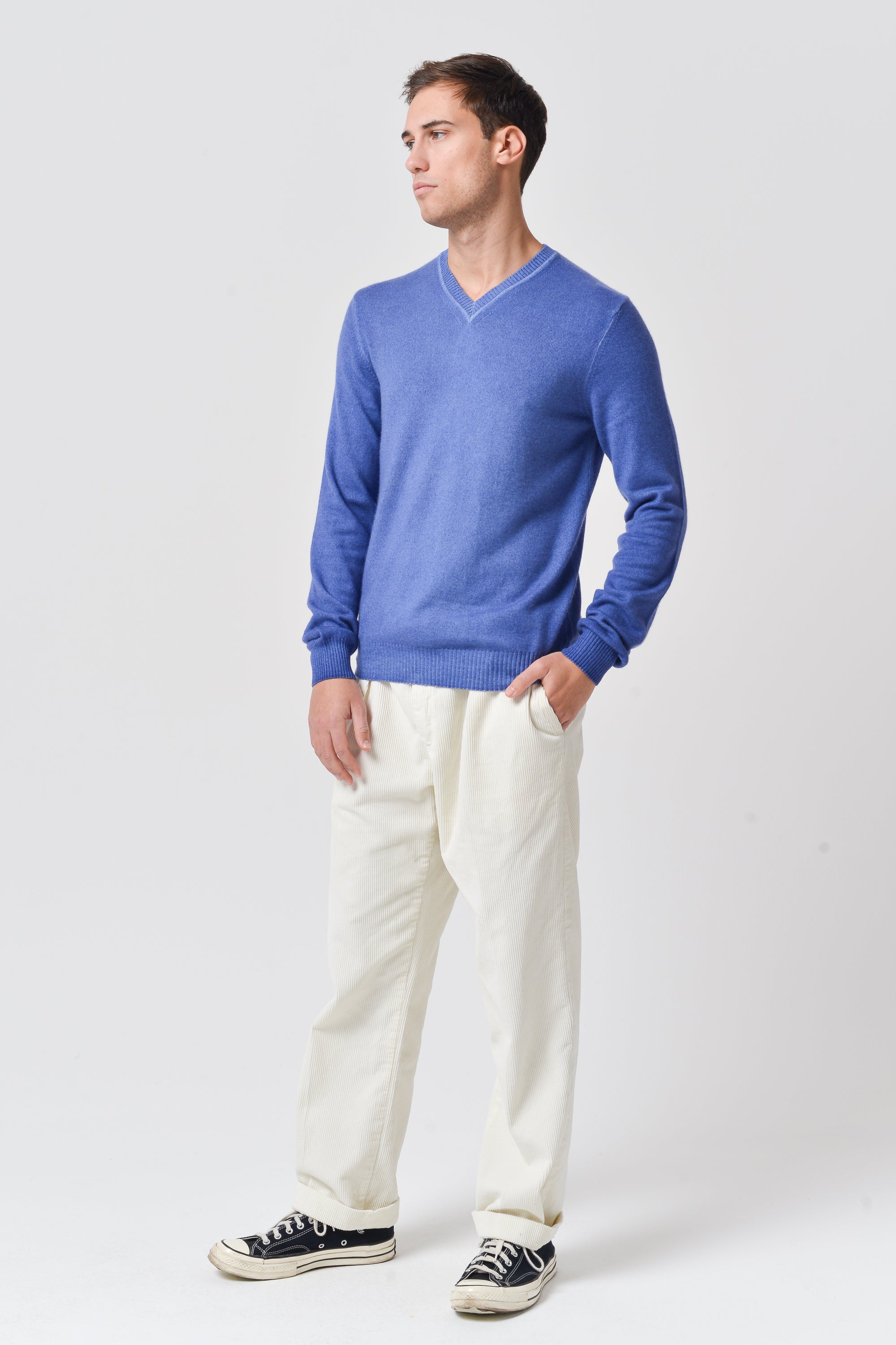 Vick Cashmere V-Neck - Crown