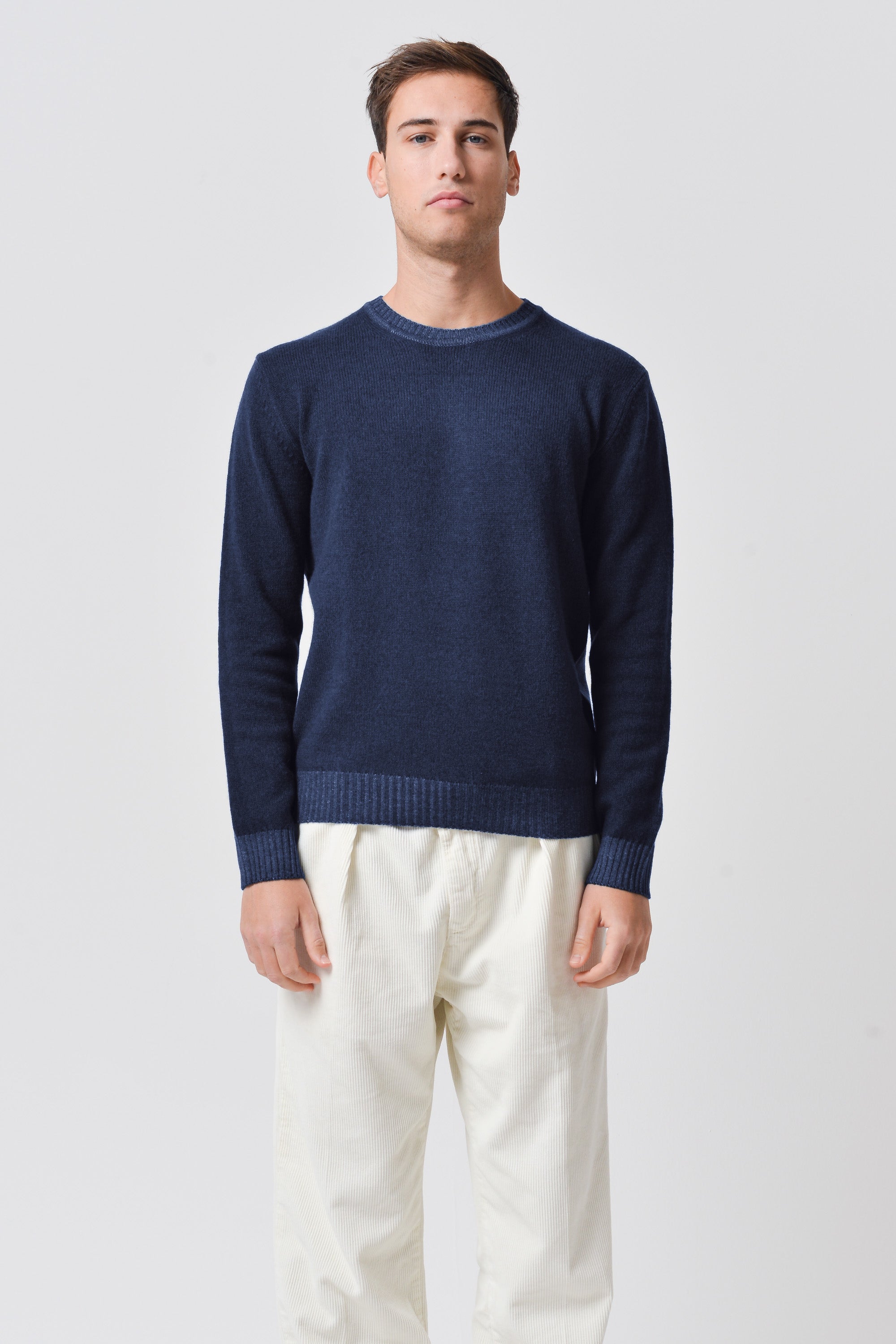 Holden - Navy