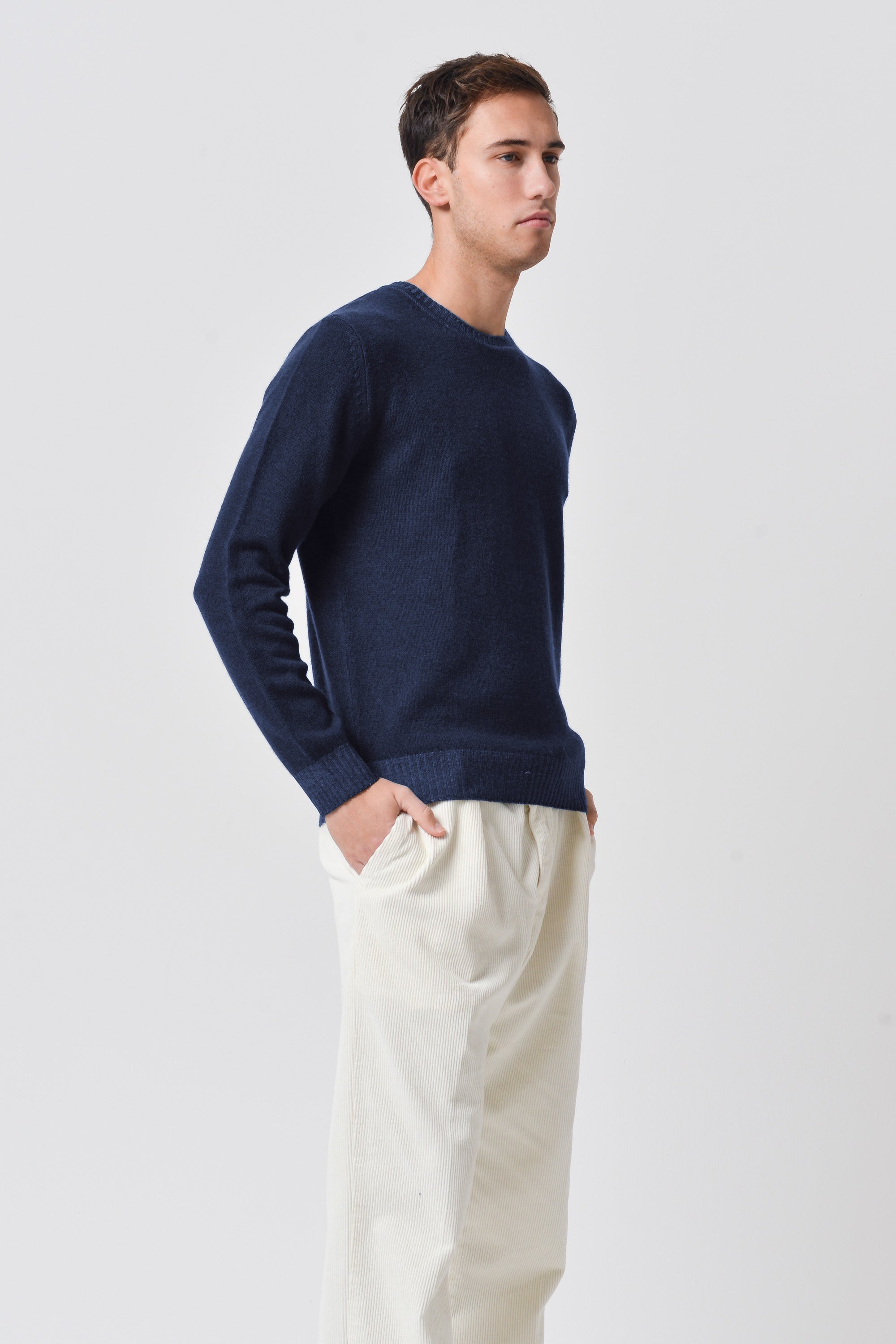 Holden - Navy