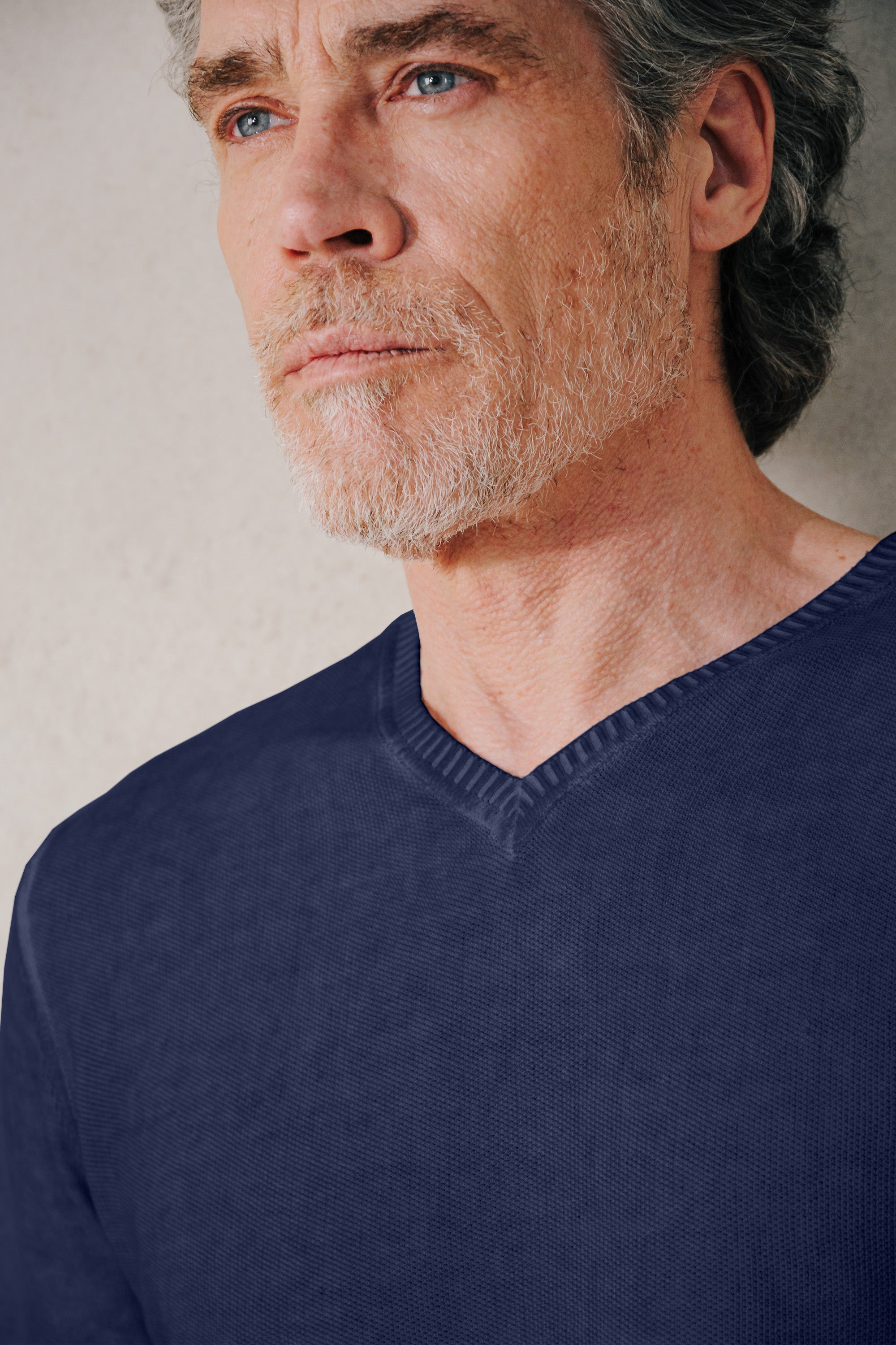 Scollo-V Grana Riso - Navy