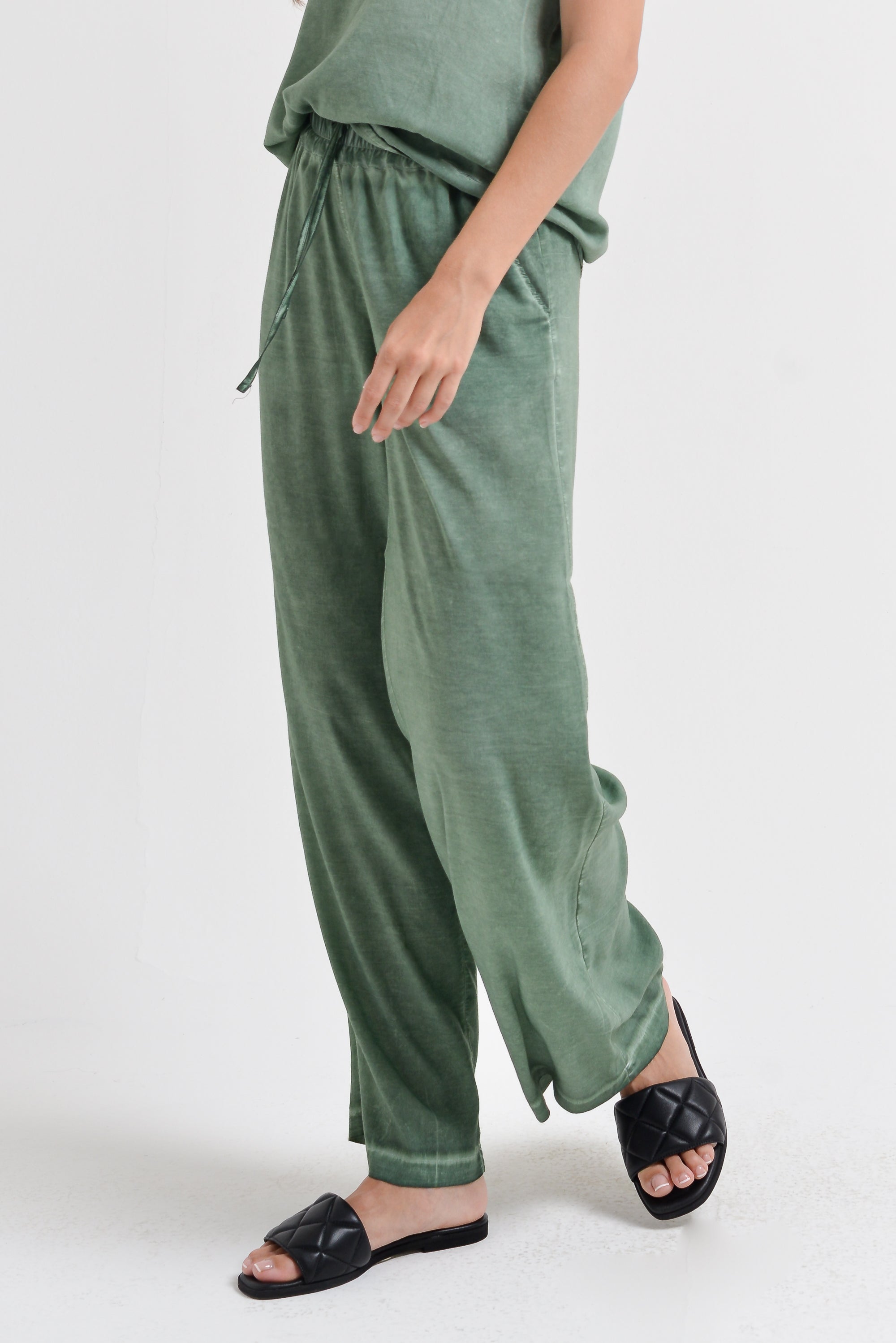 Billow Viscose Slacks - Juniper