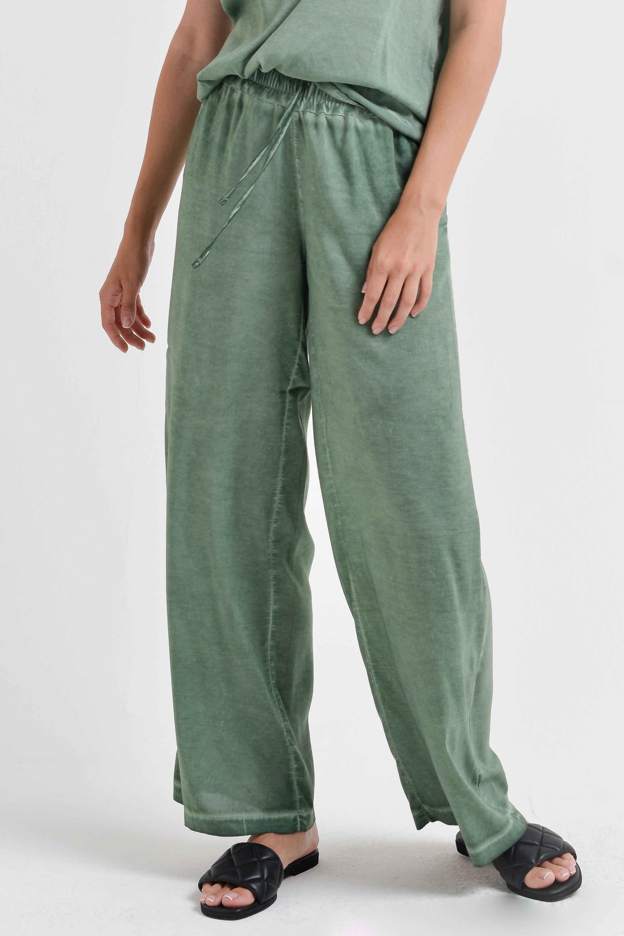 Billow Viscose Slacks - Juniper