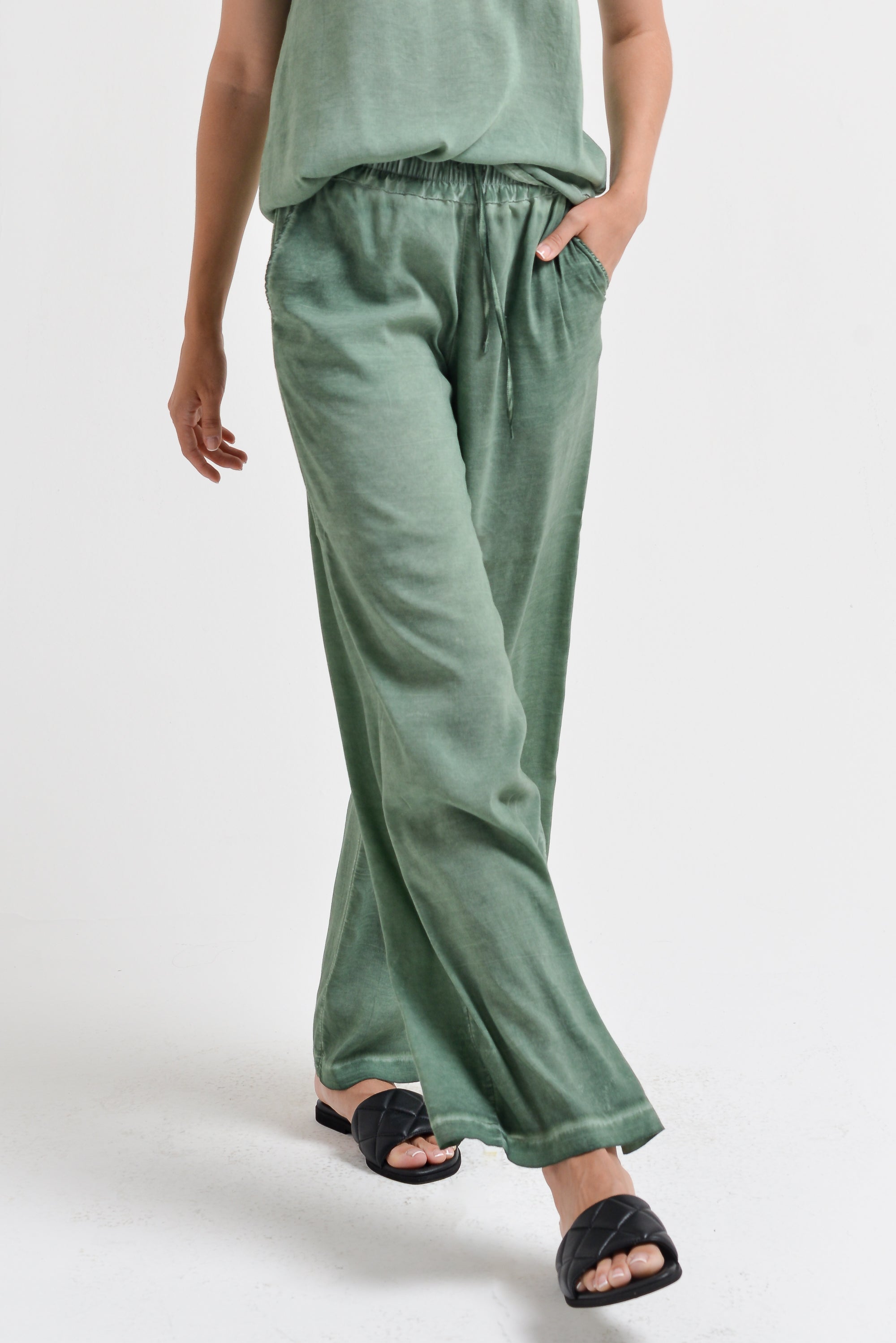 Billow Viscose Slacks - Juniper