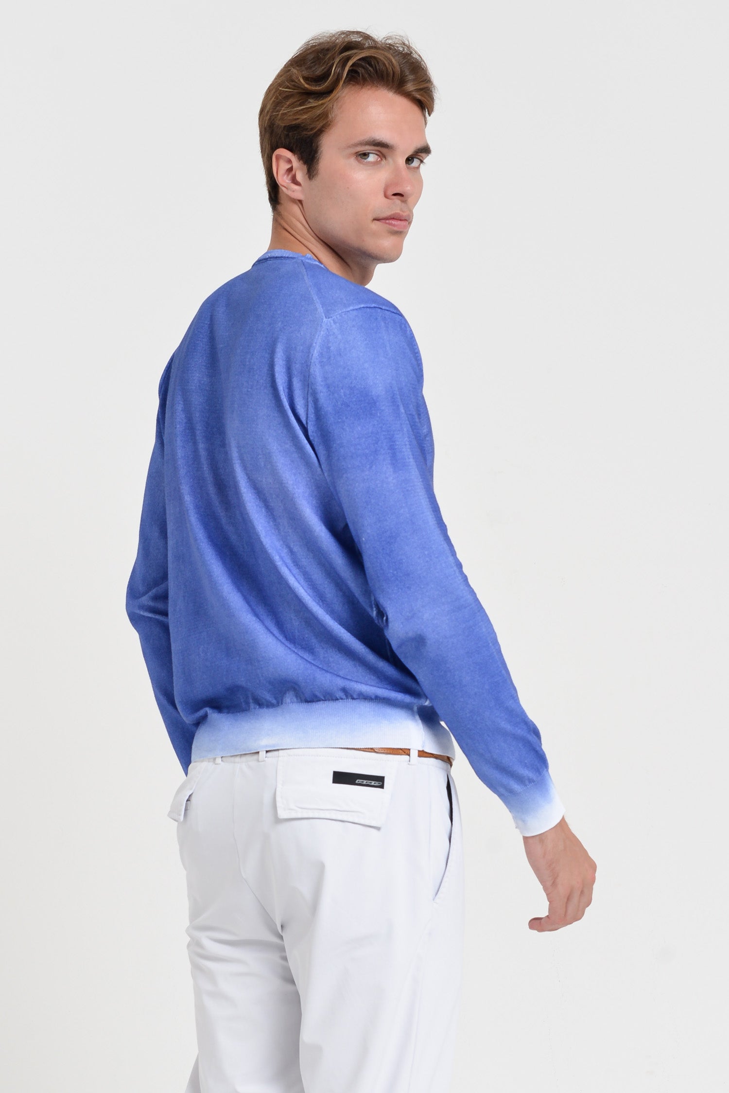 Spray Art Crew Jumper in Pacific