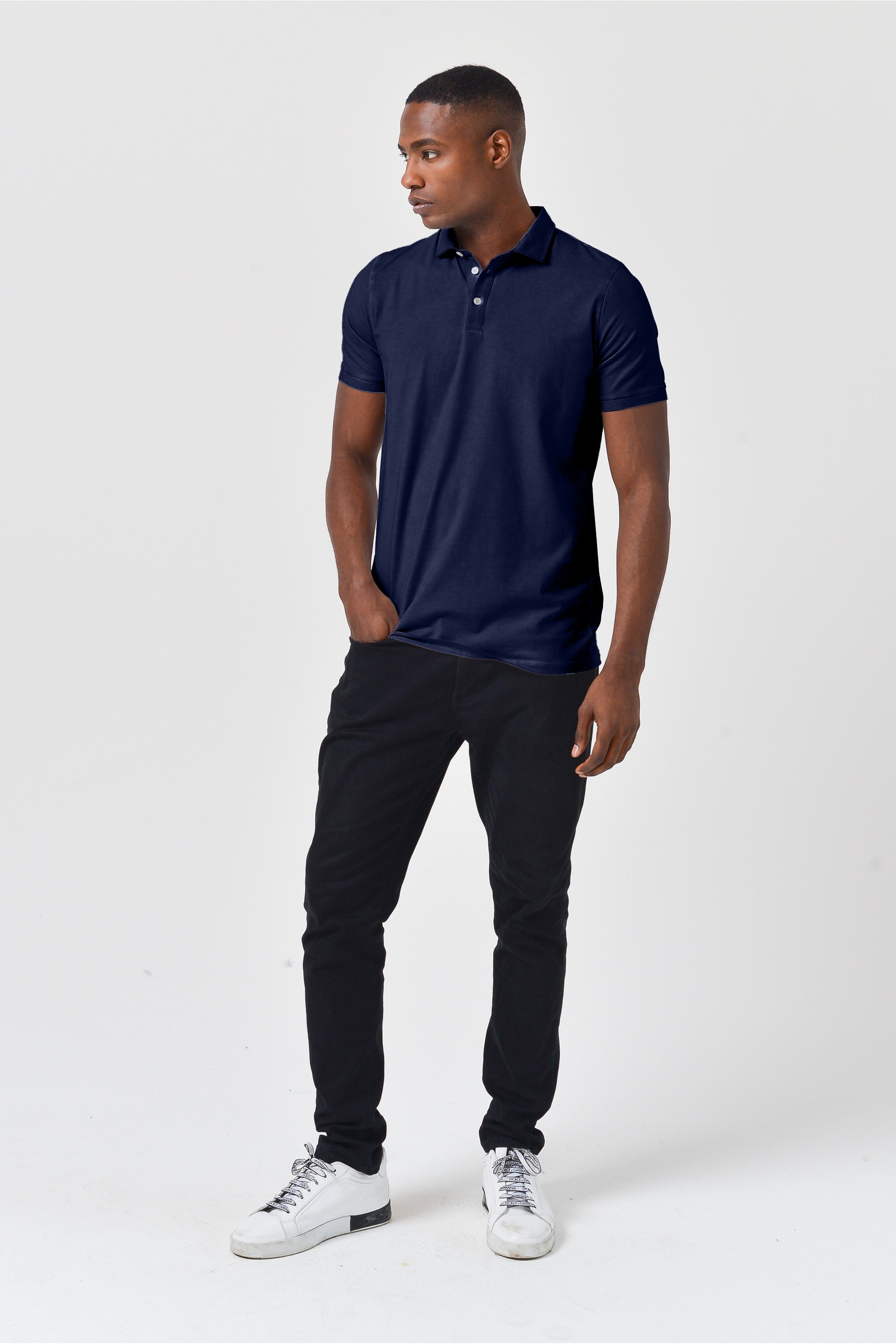 Performance Polo in Navy