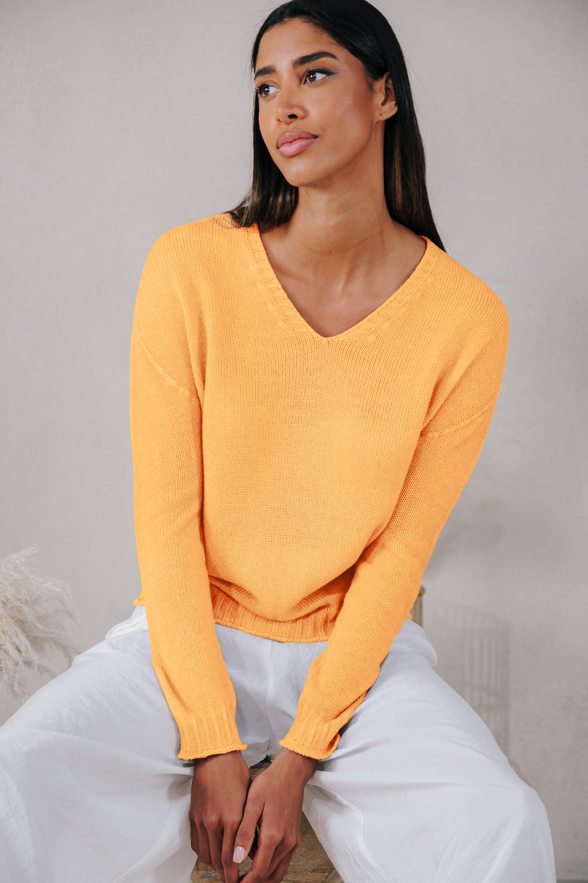 Cogo V Knit - Apricot