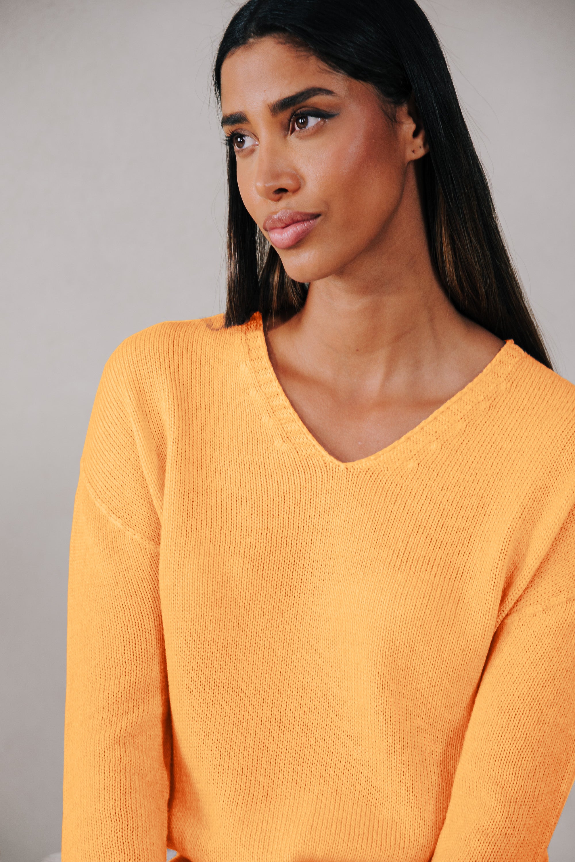 Cogo V Knit - Apricot