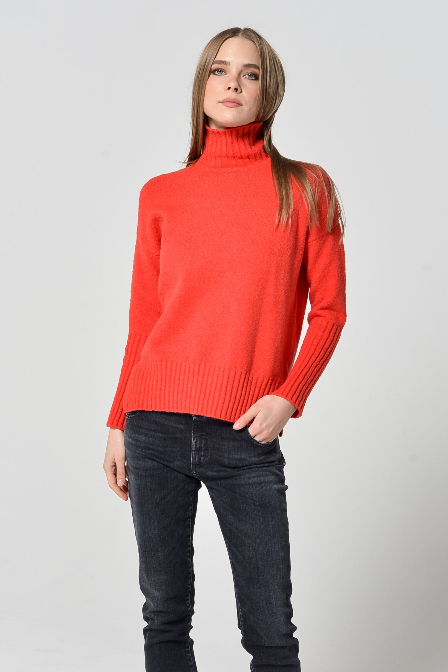 Carse Chunky Turtleneck Sweater - Fire