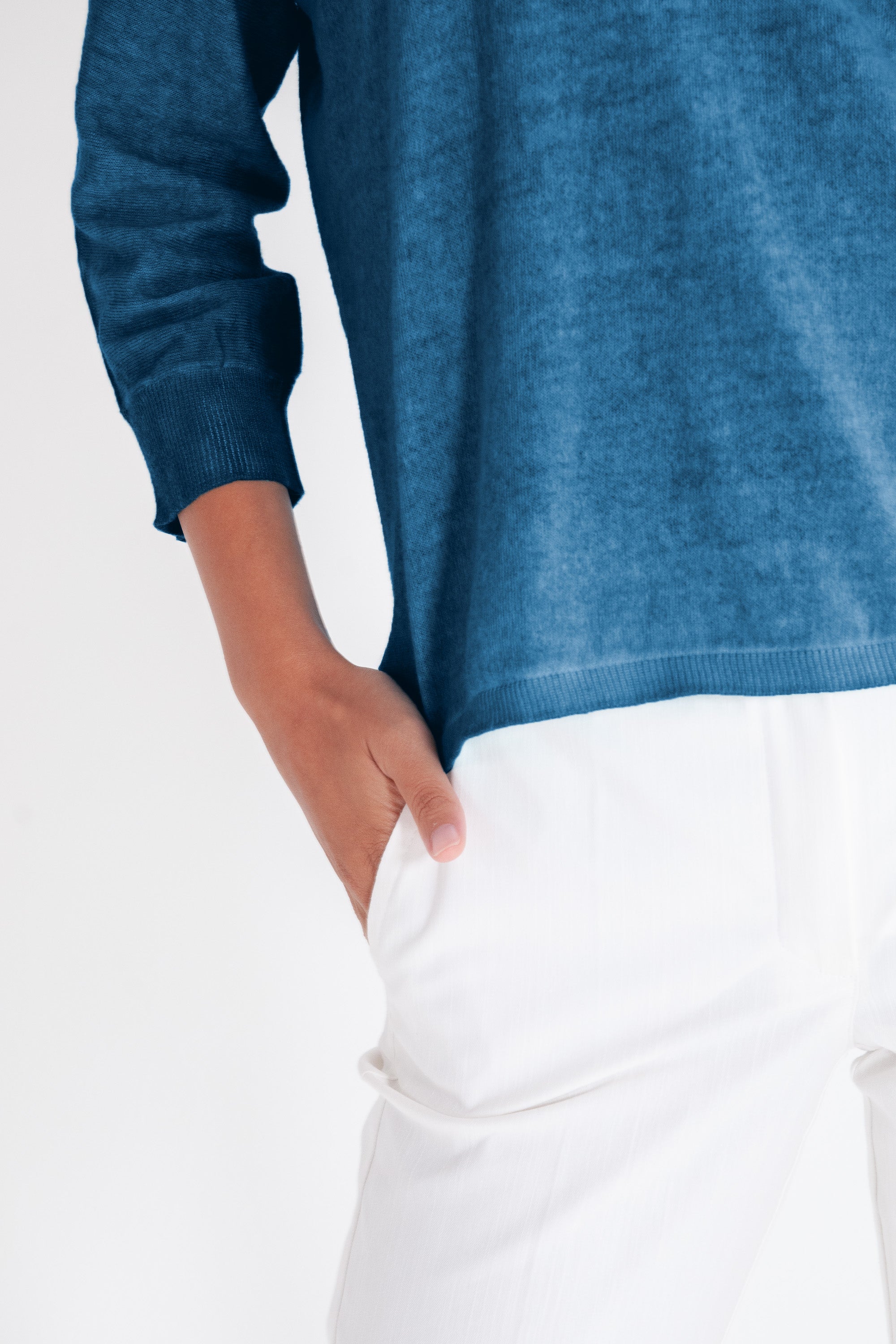 Anna V-Neck - Profondo