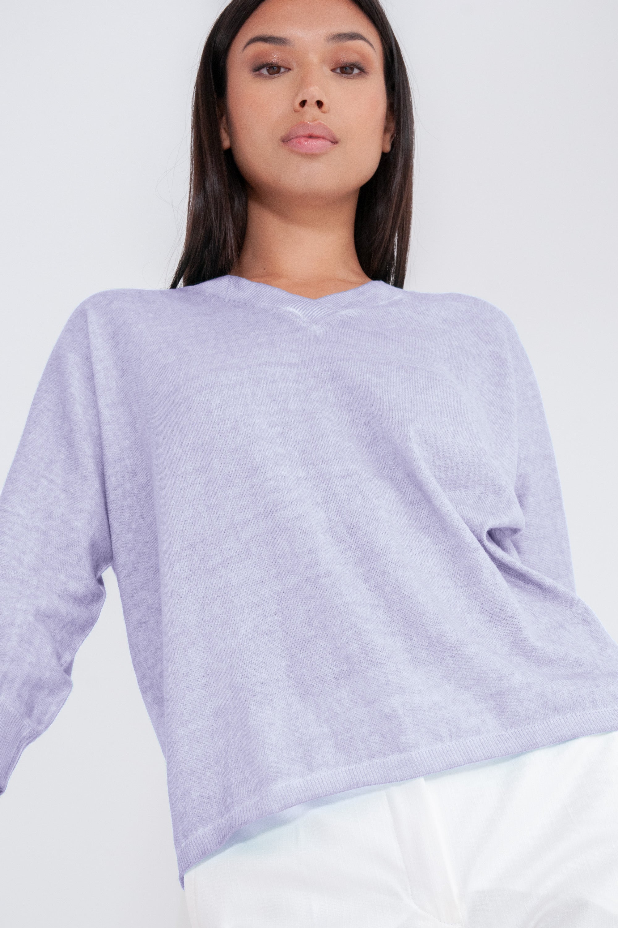 Anna V-Neck - Lilac