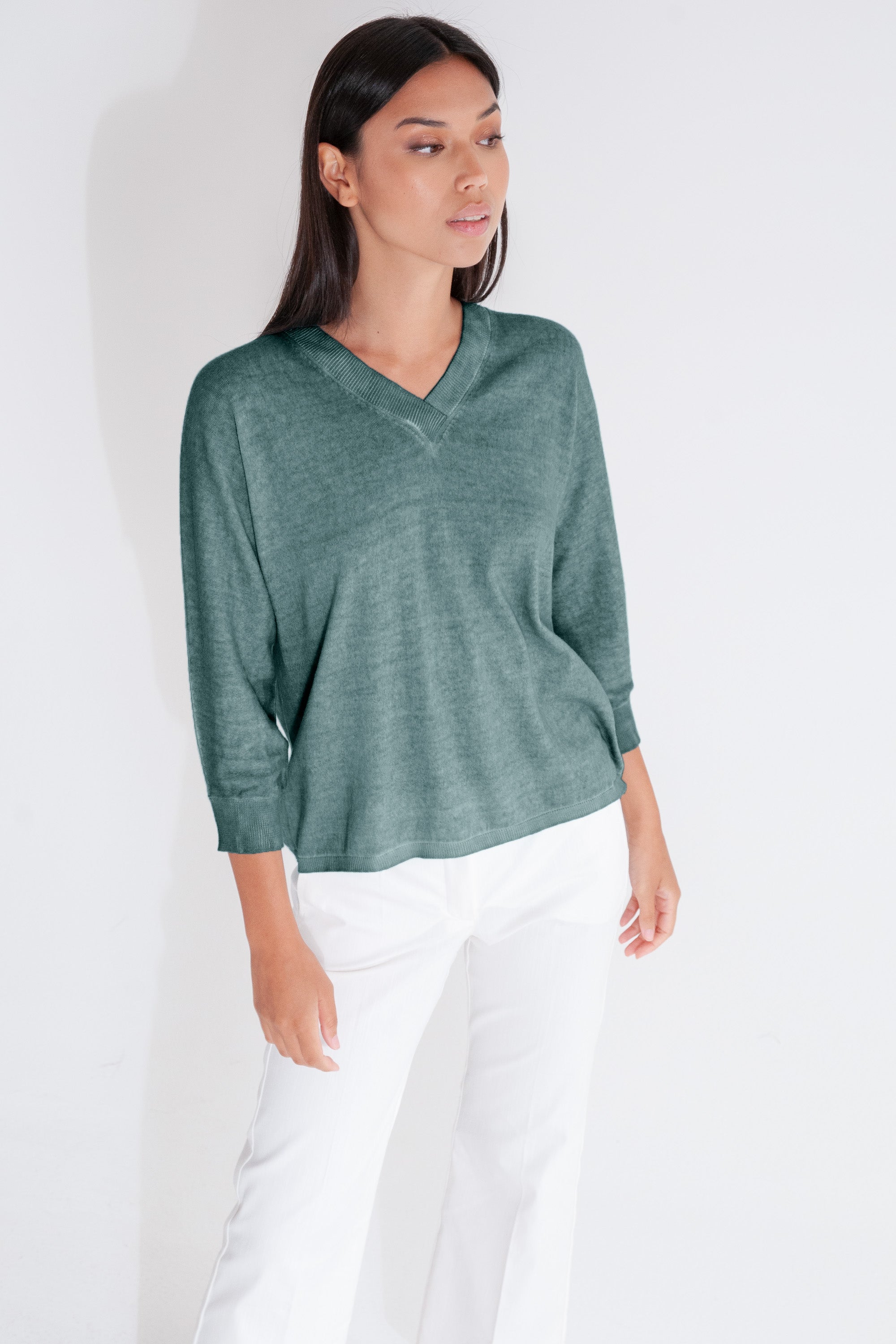Anna V-Neck - Marlin