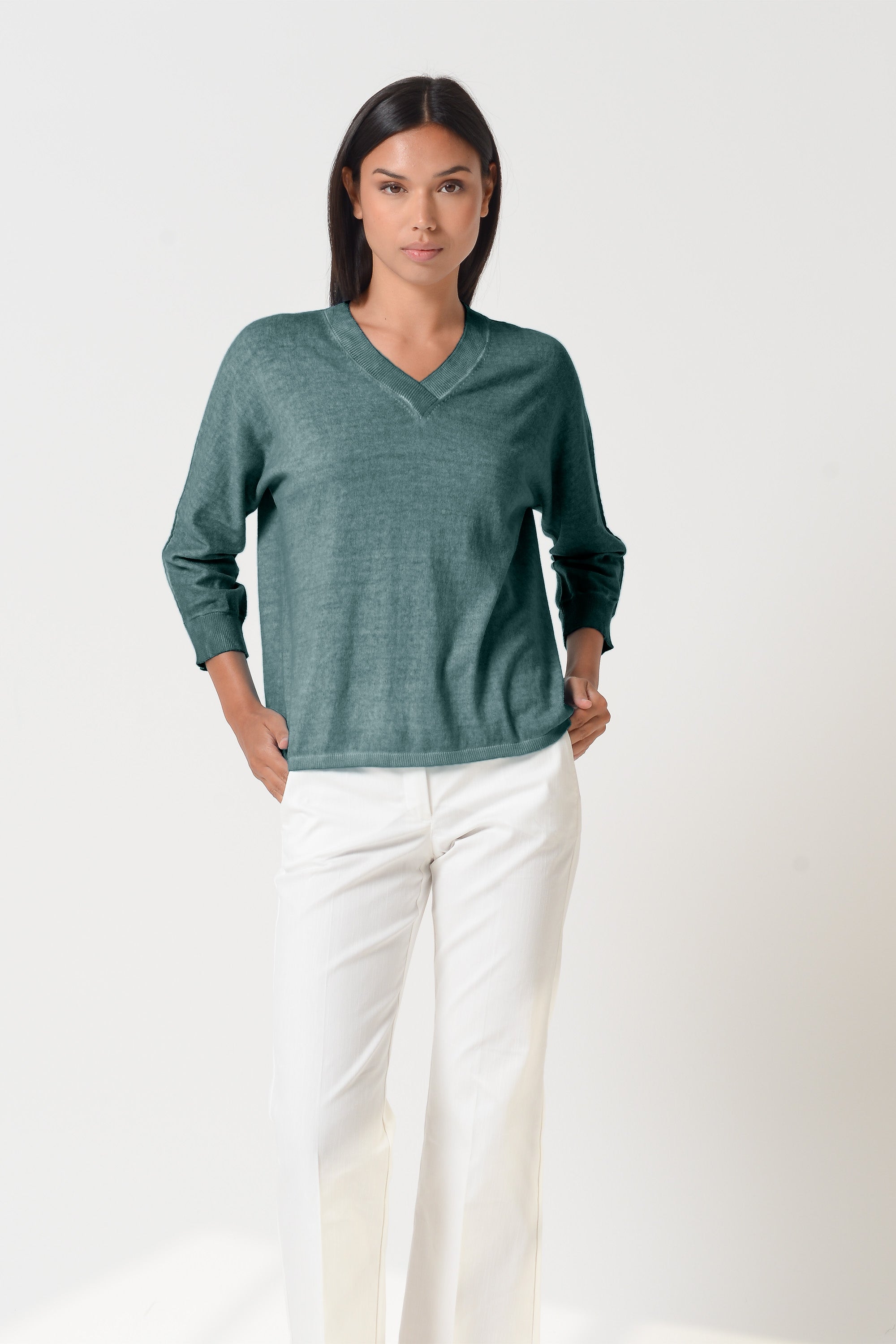 Anna V-Neck - Marlin