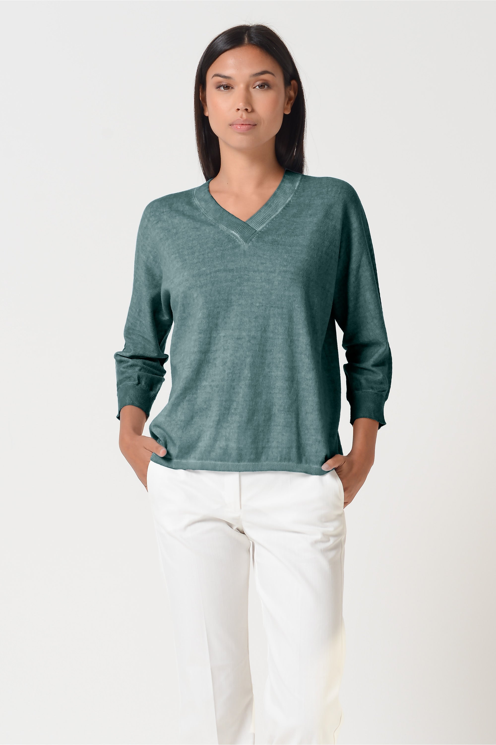 Anna V-Neck - Marlin