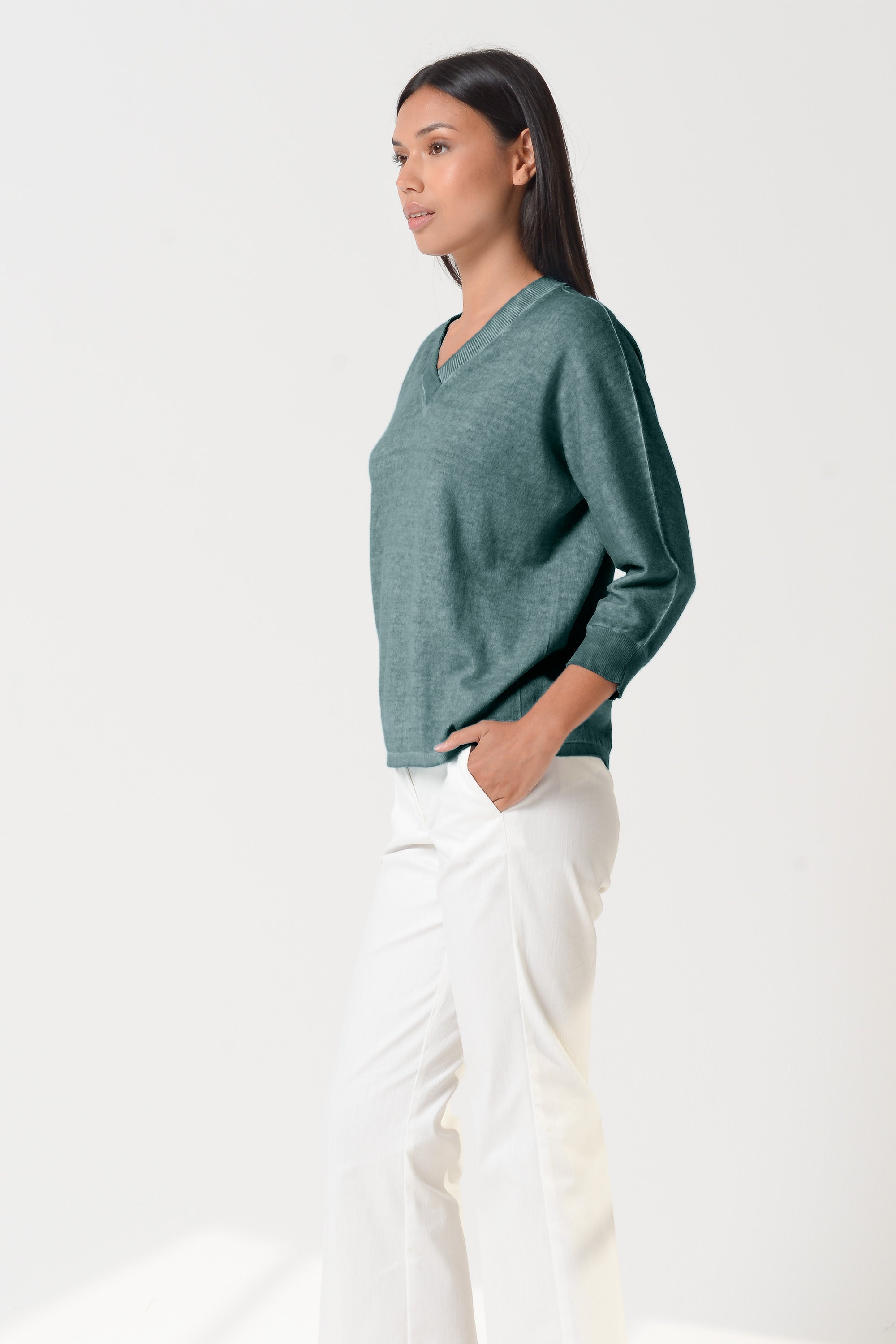 Anna V-Neck - Marlin