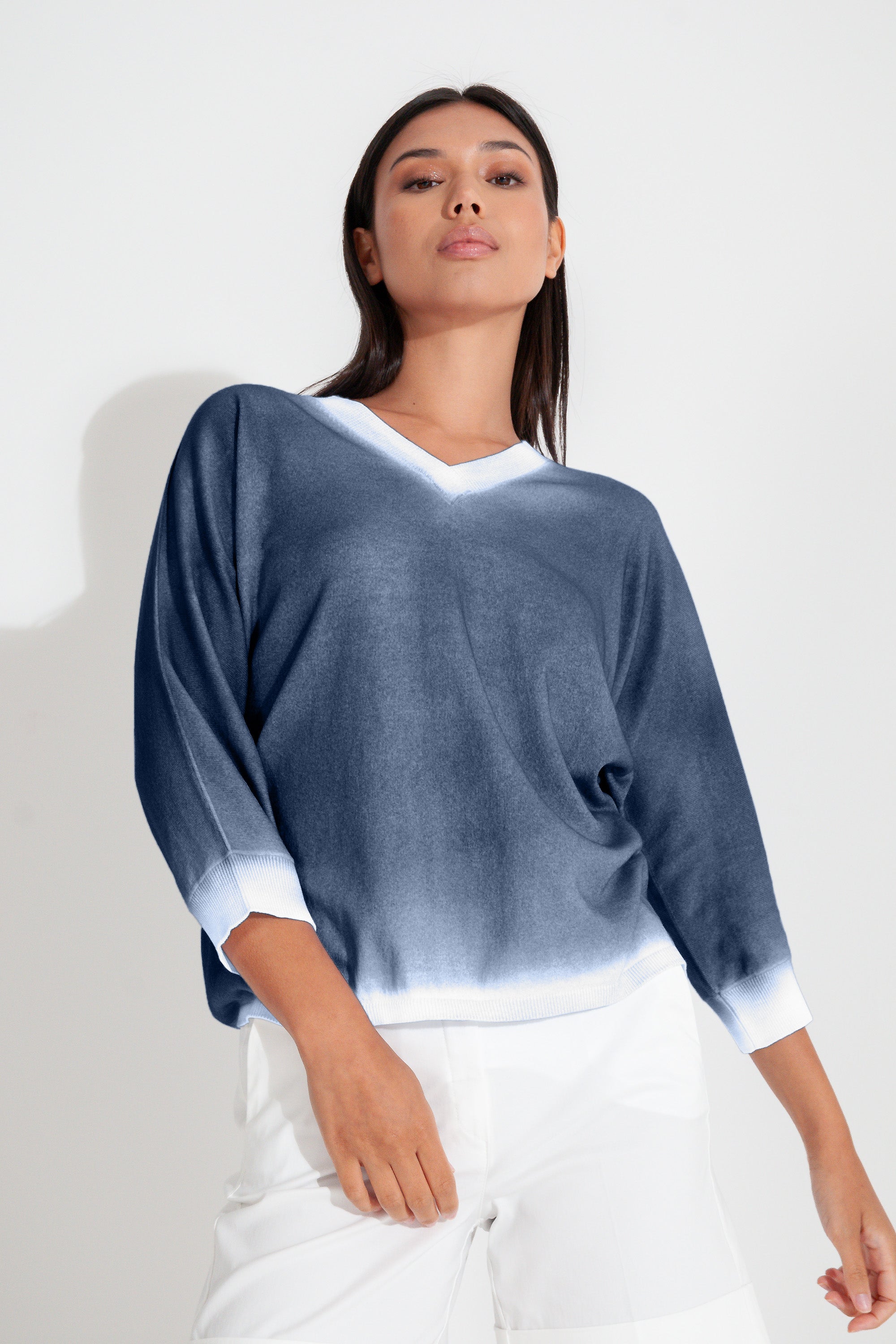 Anna V-Neck Spray Art - Whale