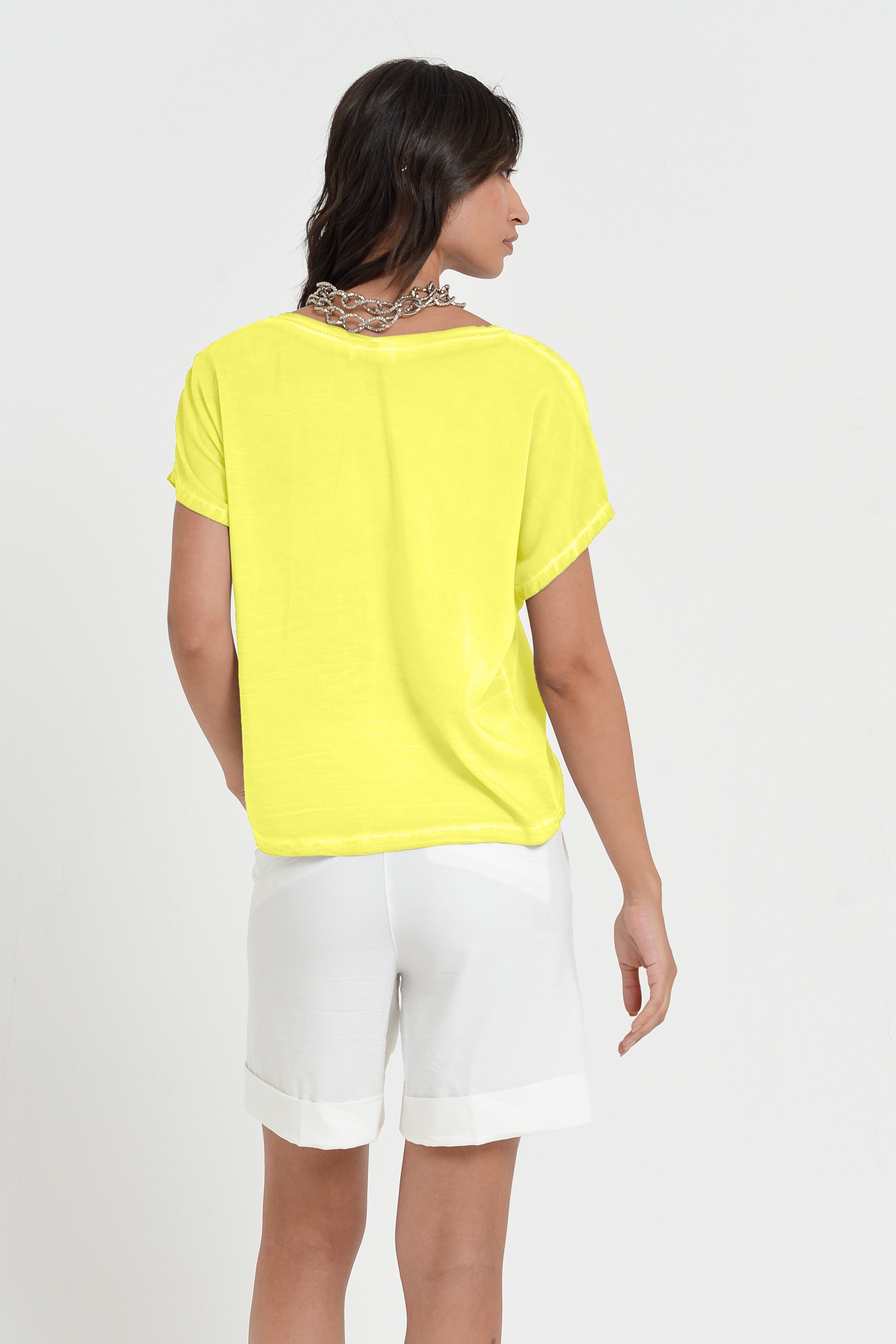 Vado T-Shirt - Women's Crewneck T-Shirt - Lime