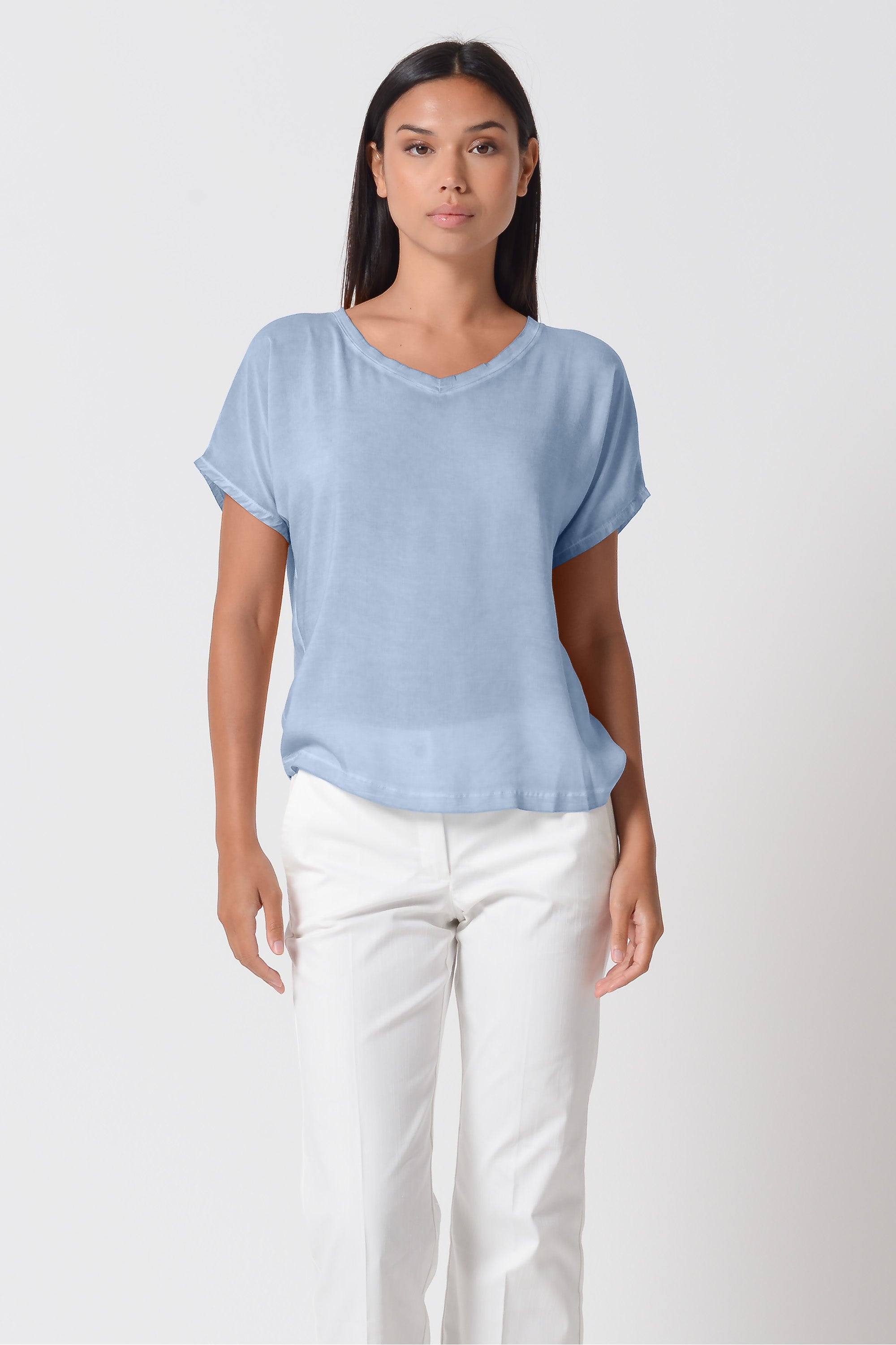 Vado T-Shirt - Women's Crewneck T-Shirt - Fiji