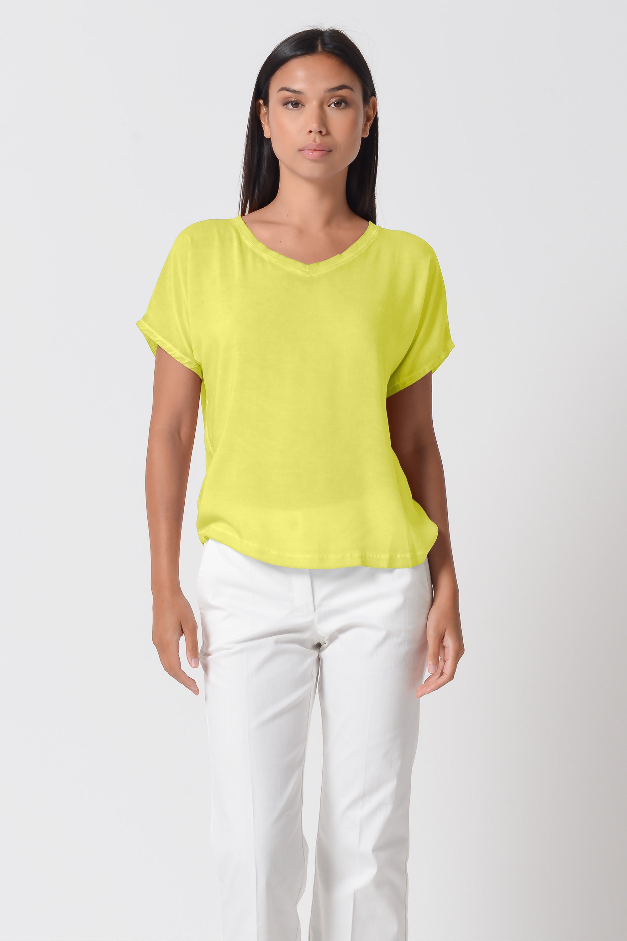 Vado T-Shirt - Women's Crewneck T-Shirt - Lime