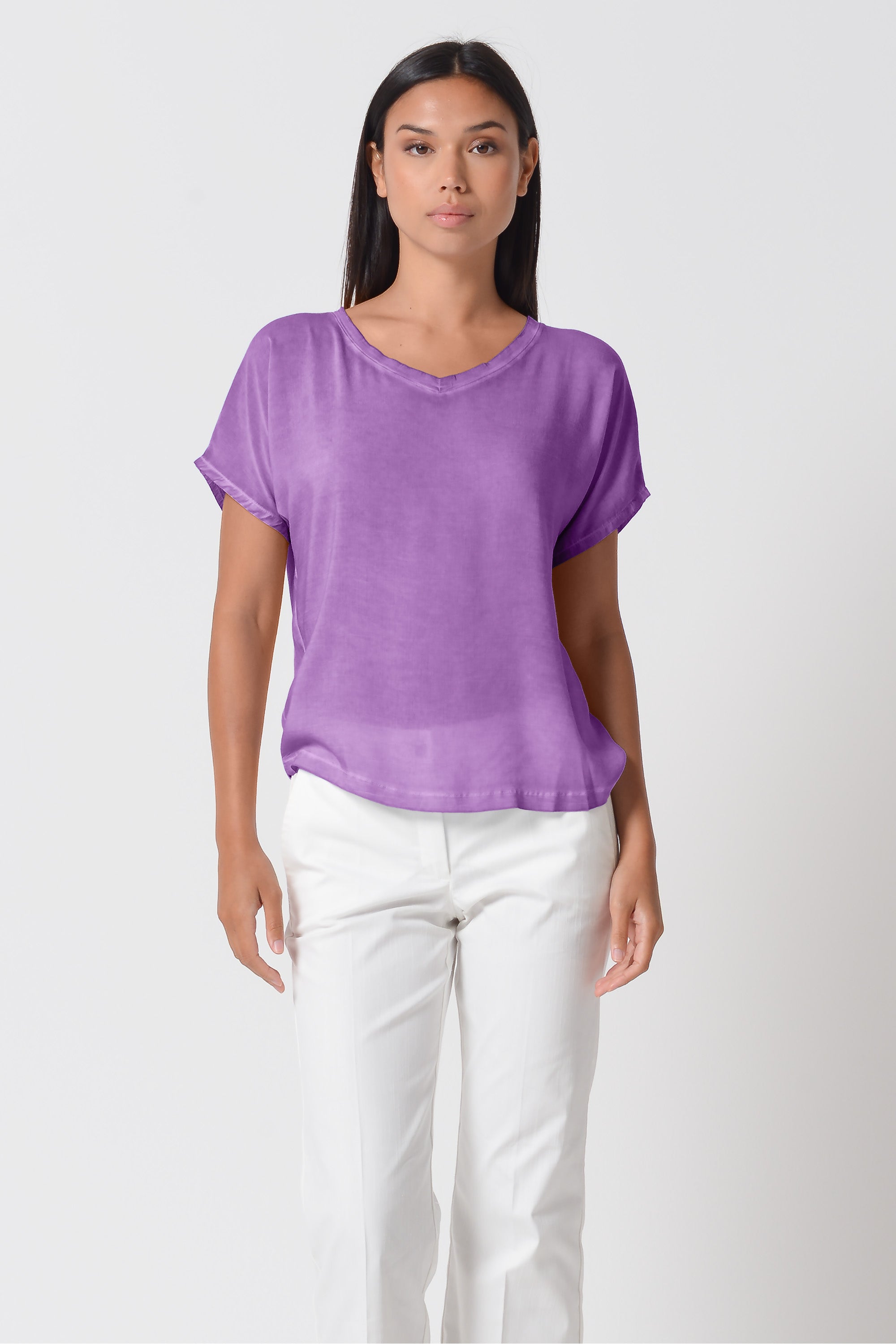Vado T-Shirt - Women's Crewneck T-Shirt - Morado