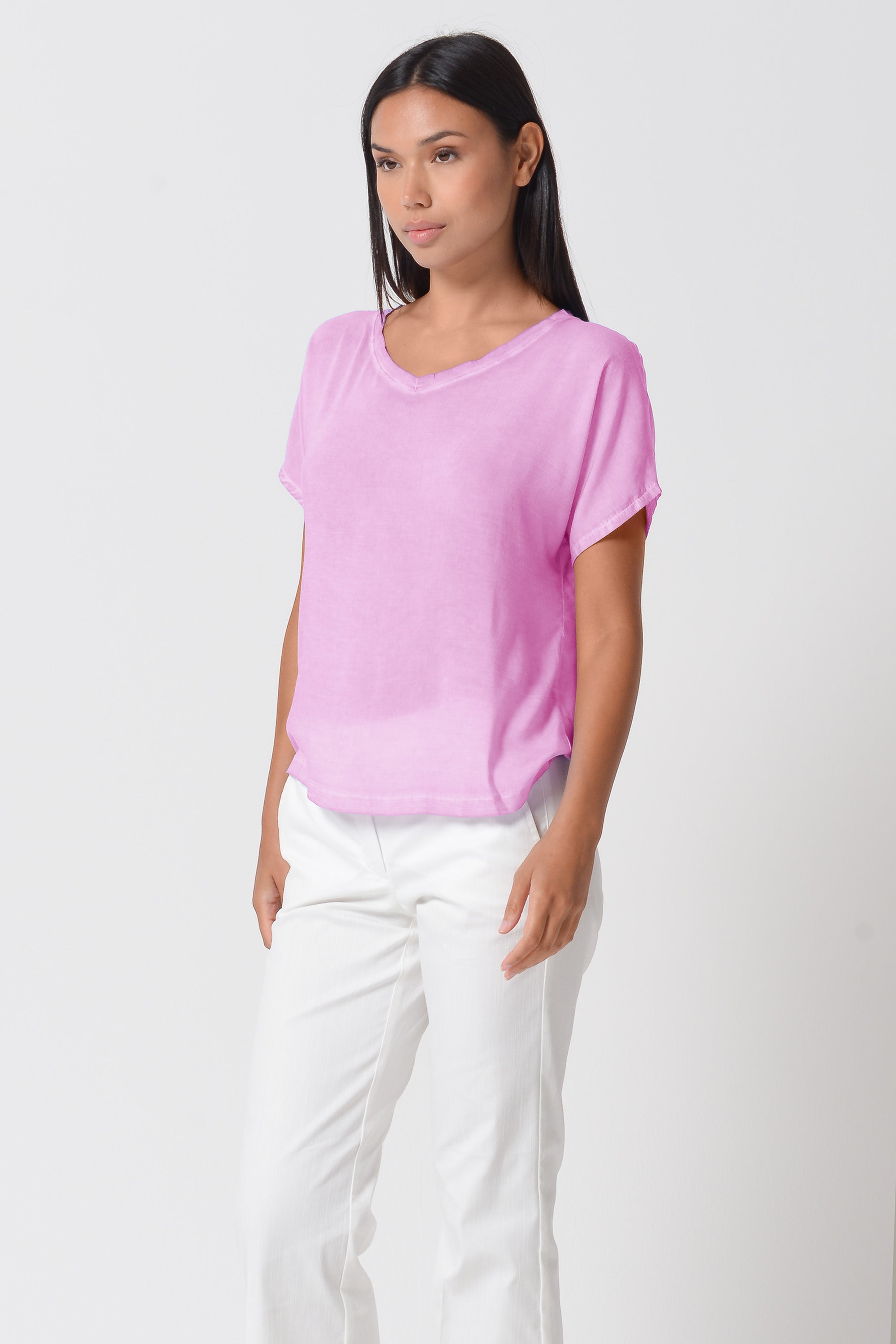 Vado T-Shirt - Women's Crewneck T-Shirt - Candy