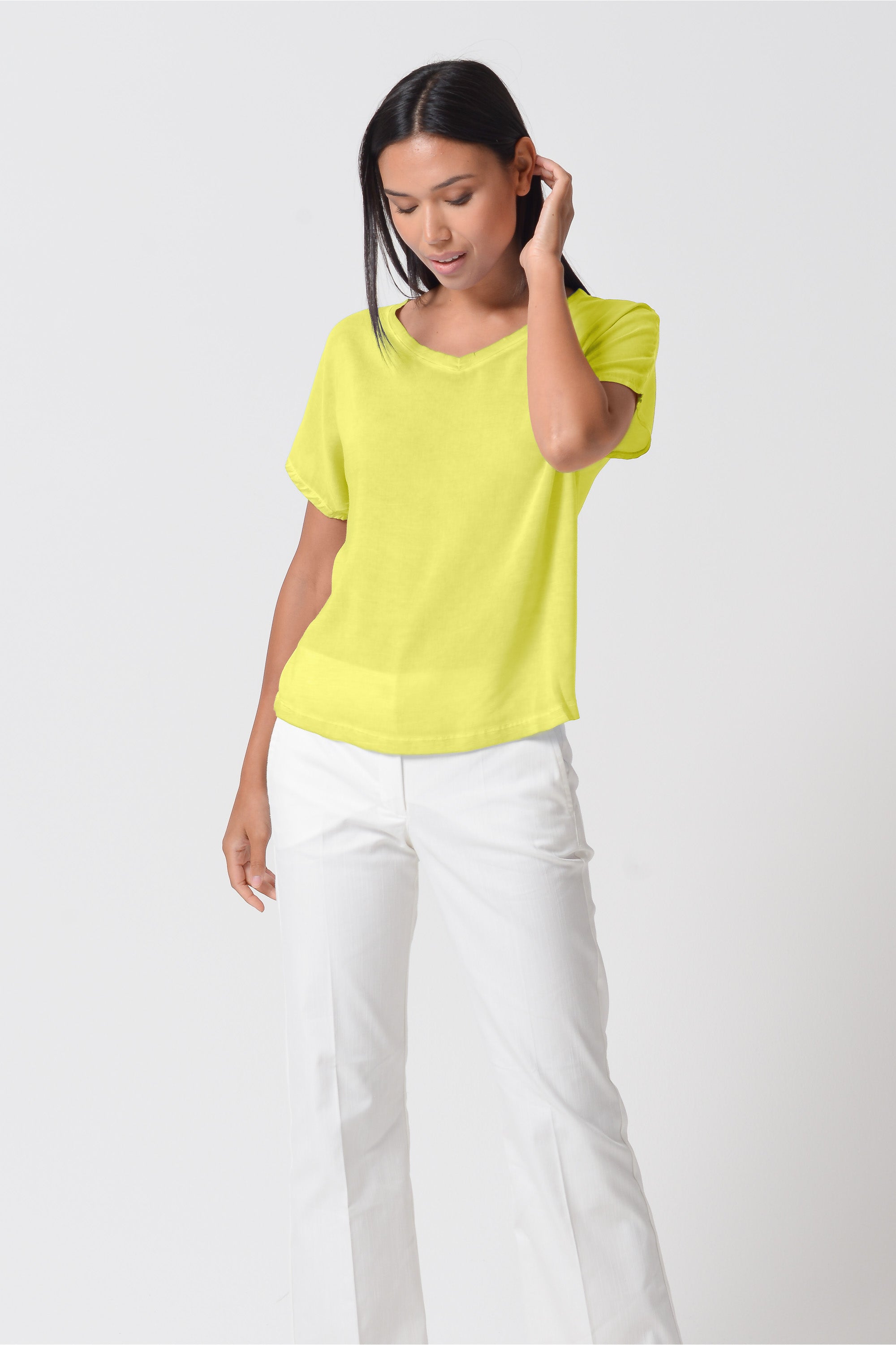 Vado T-Shirt - Women's Crewneck T-Shirt - Lime