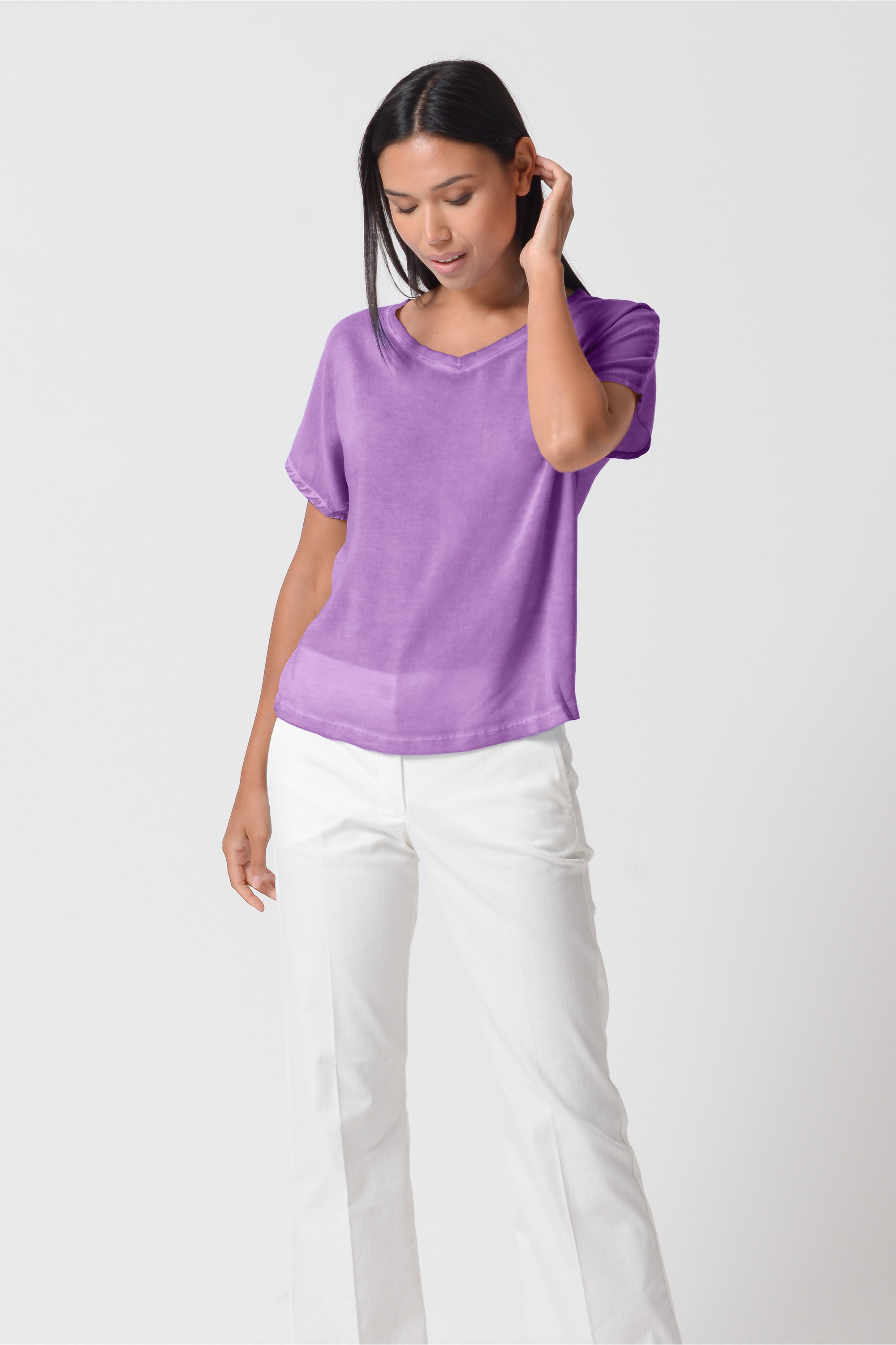 Vado T-Shirt - Women's Crewneck T-Shirt - Morado