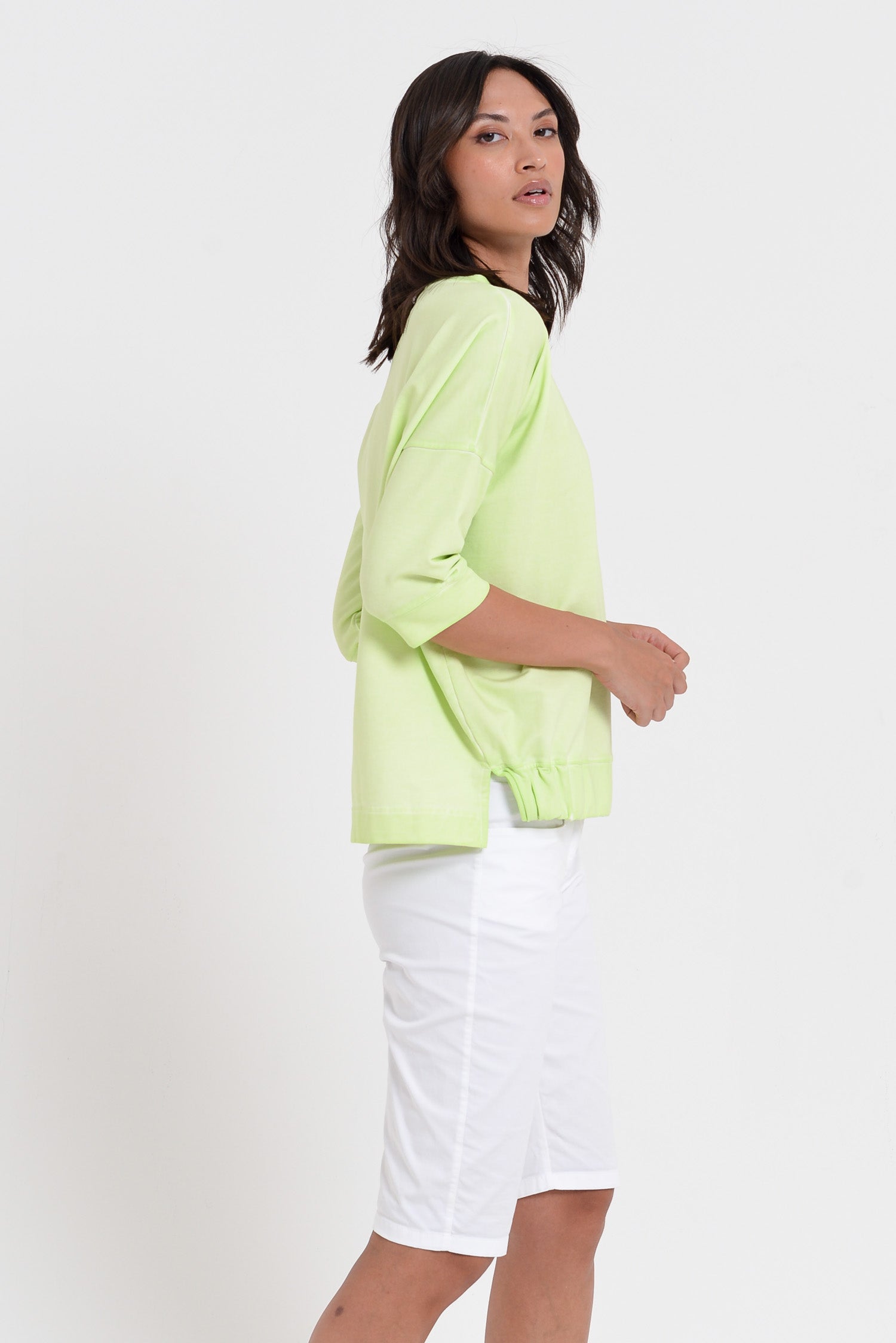 Coyote Sweatshirt - Women's Short Sleeve Sweatshirt - Margarita