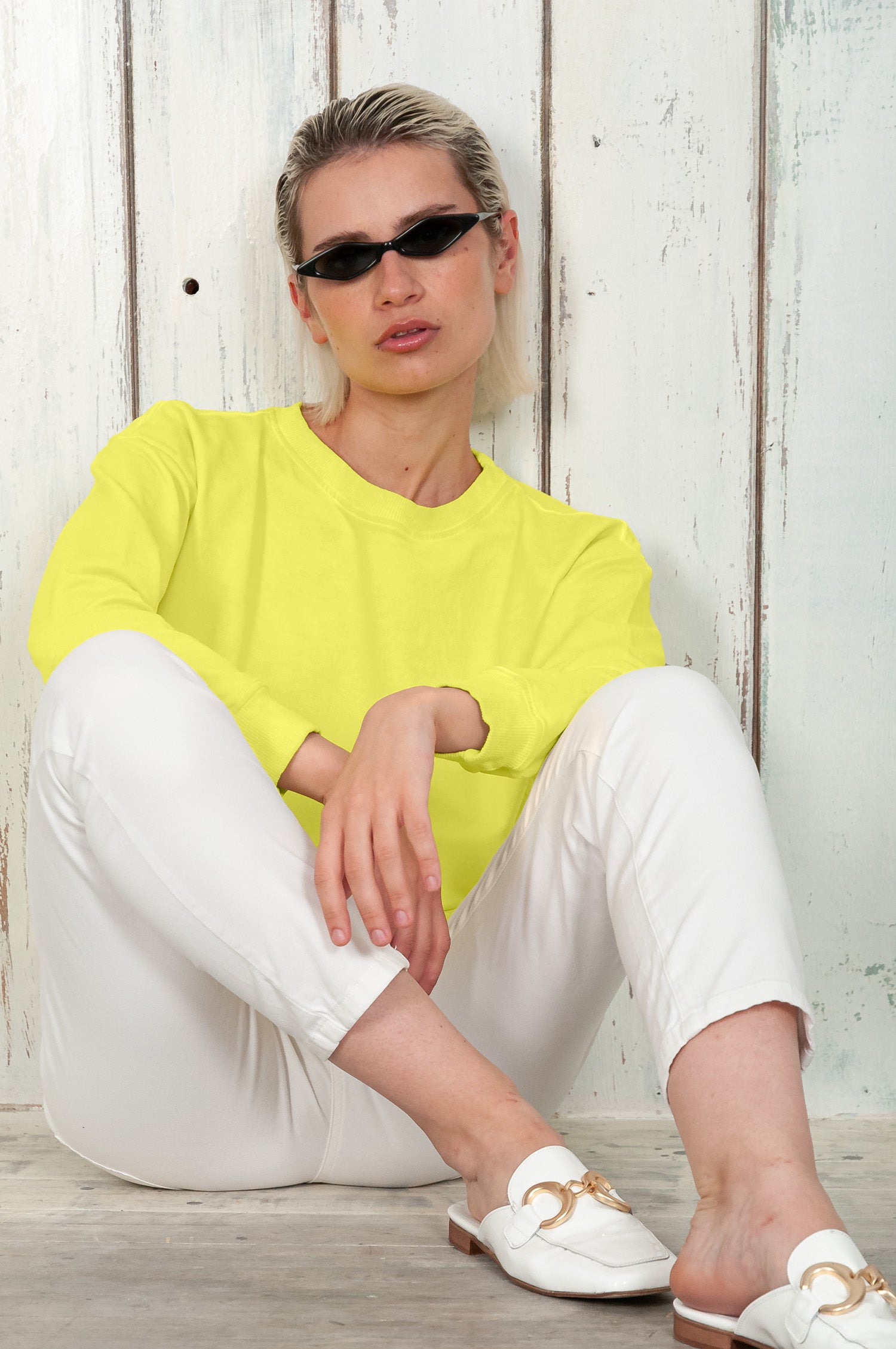 Roxie Sweatshirt - Women's Cropped Cotton Sweatshirt - Lime