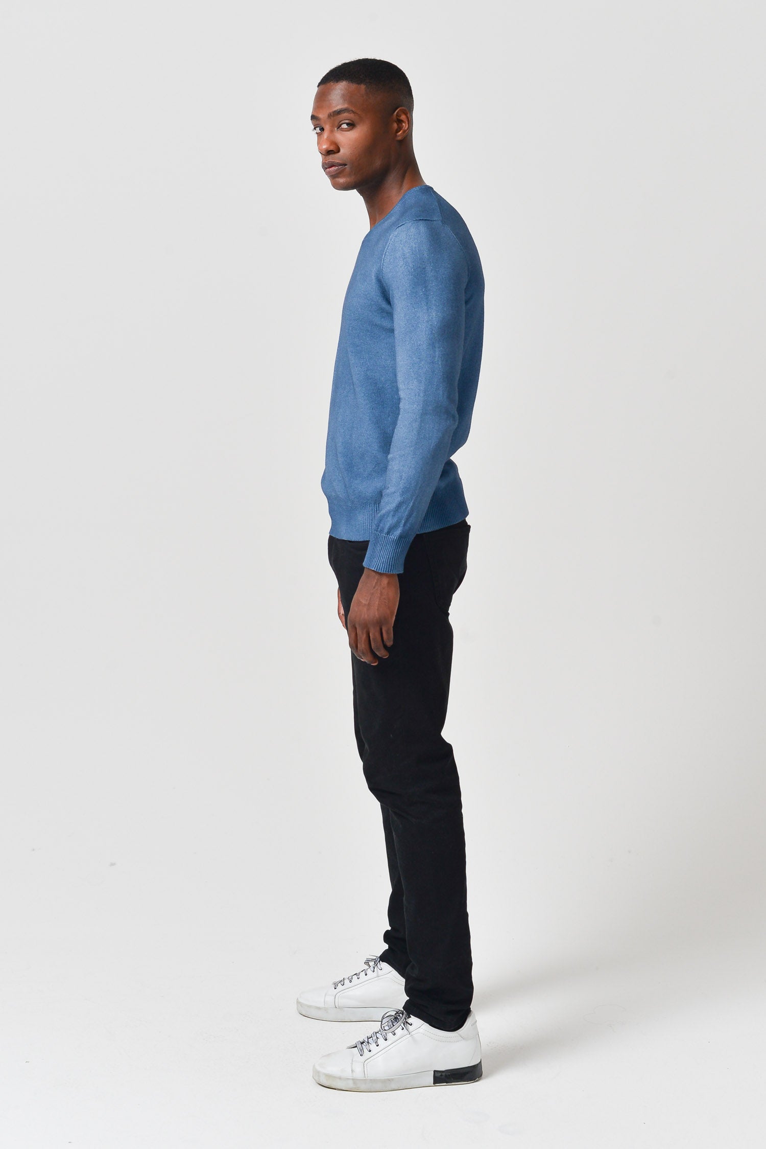 Indren Jewel - V-Neck Sweater - Amethyst