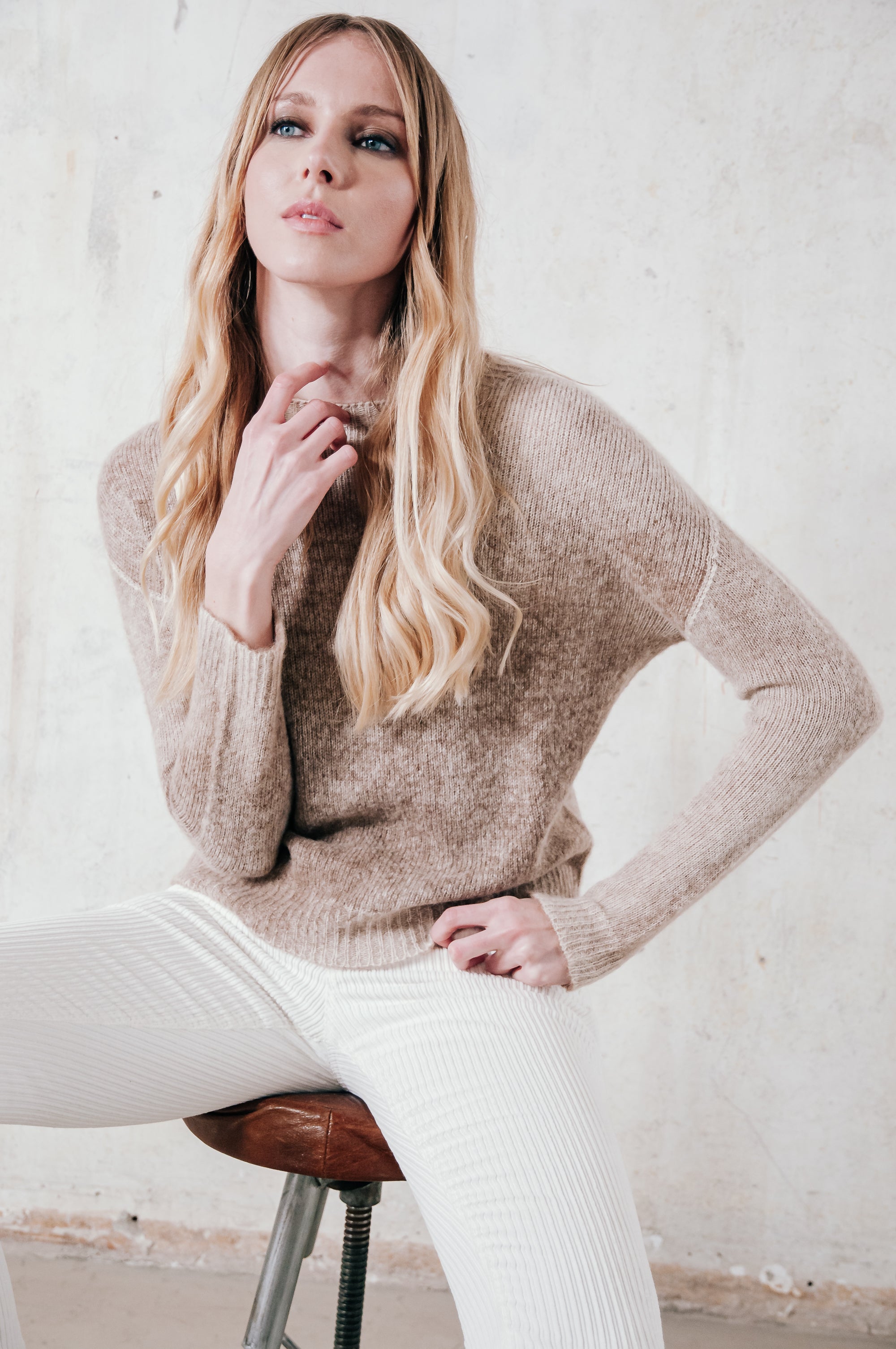 Crook Frost Art Sweater - Walnut