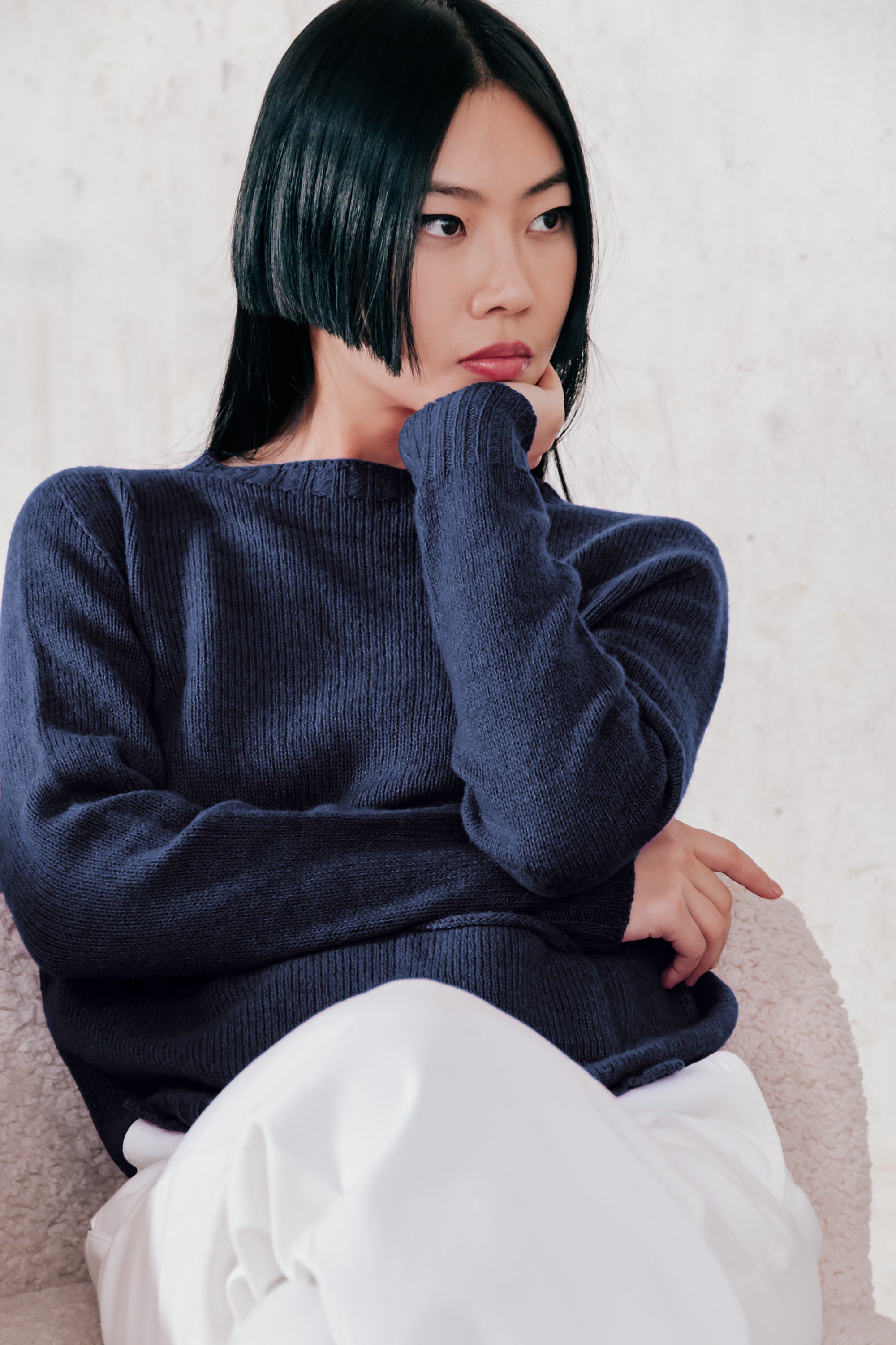 Milton Crewneck Sweater - Navy