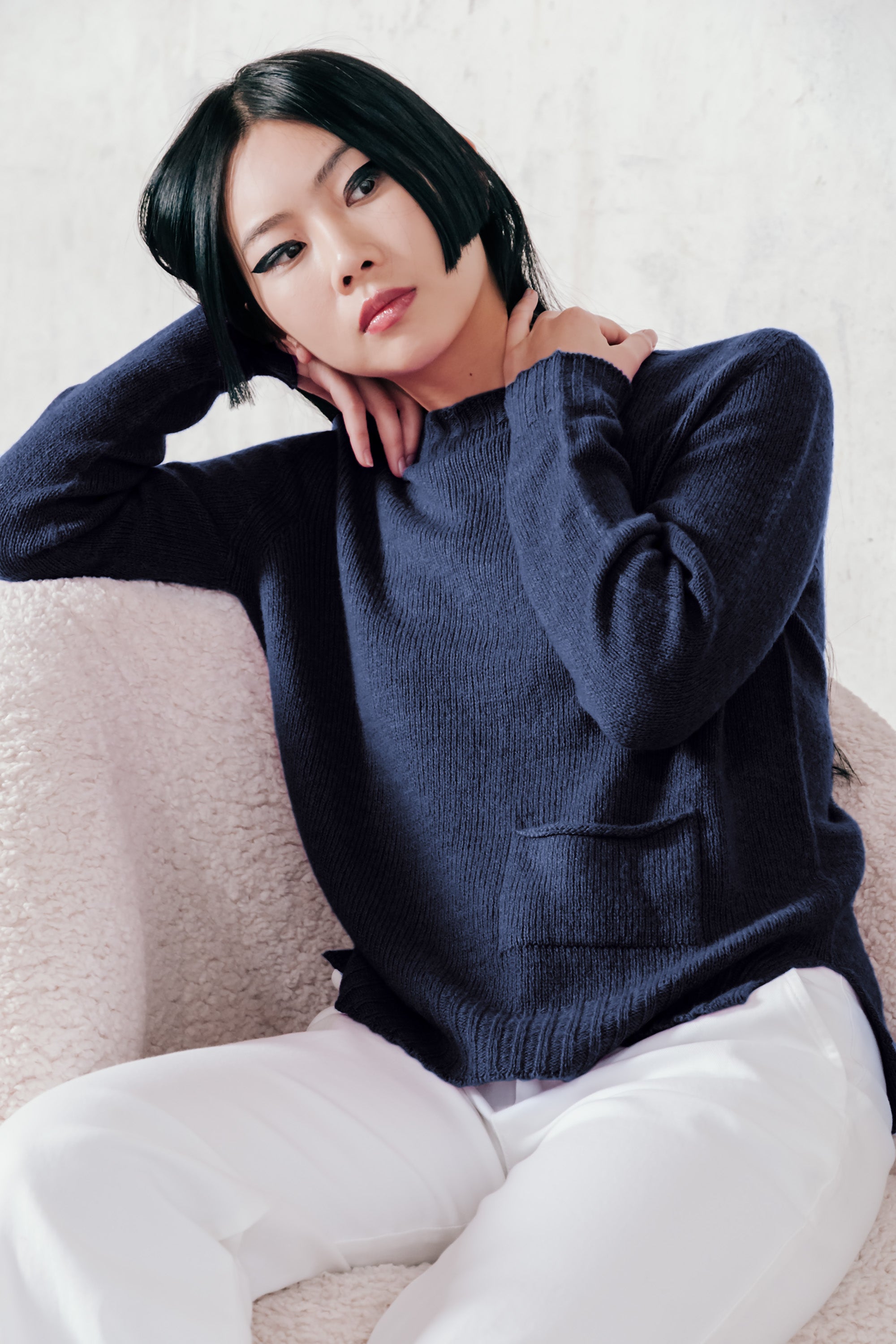 Milton Crewneck Sweater - Navy