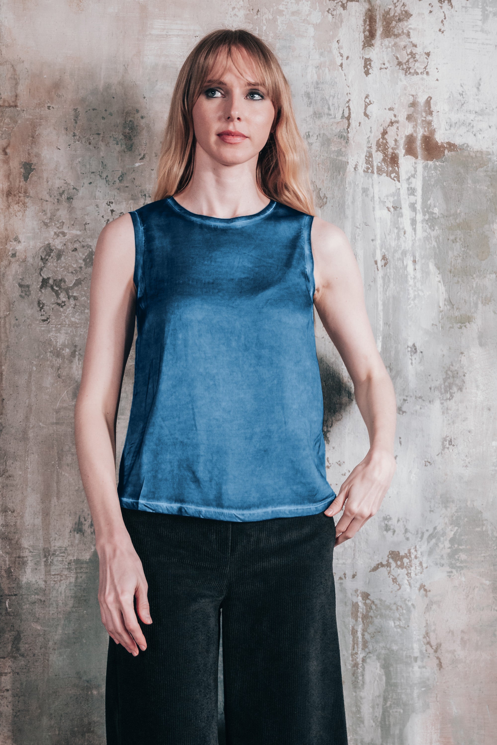 Soave Tank Top - Profondo