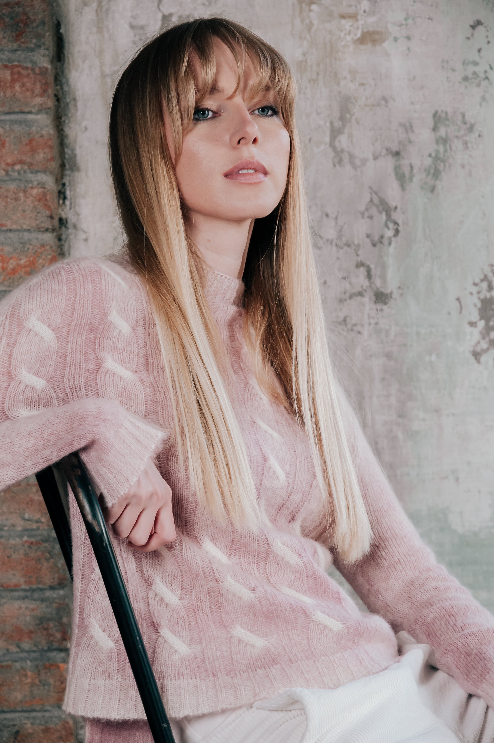 Wem Frost Art - Alpaca Long Sleeve Cable Crewneck - Peony