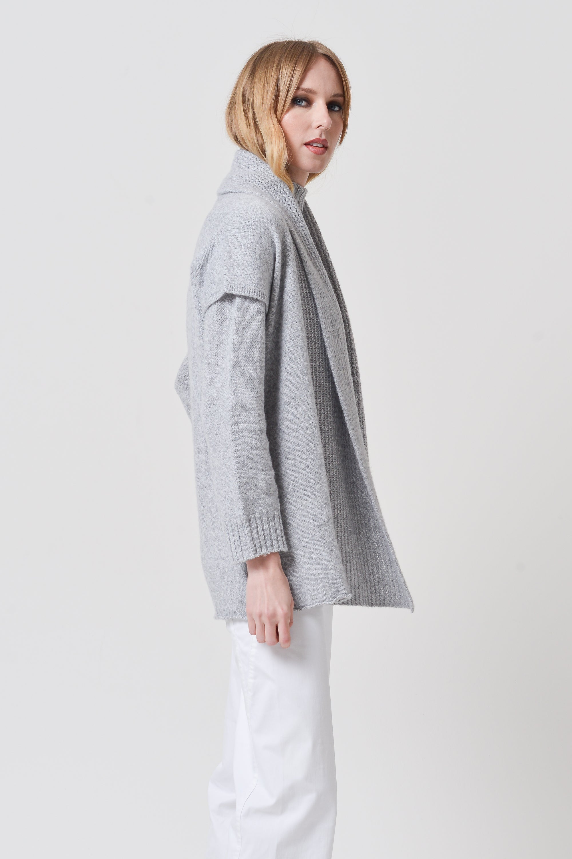 Biel Cardi - Granite