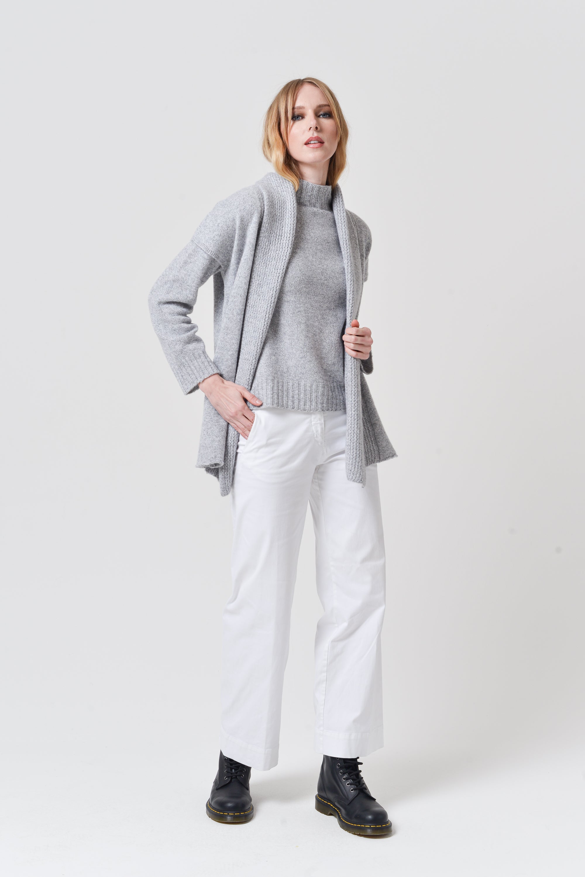 Biel Cardi - Granite