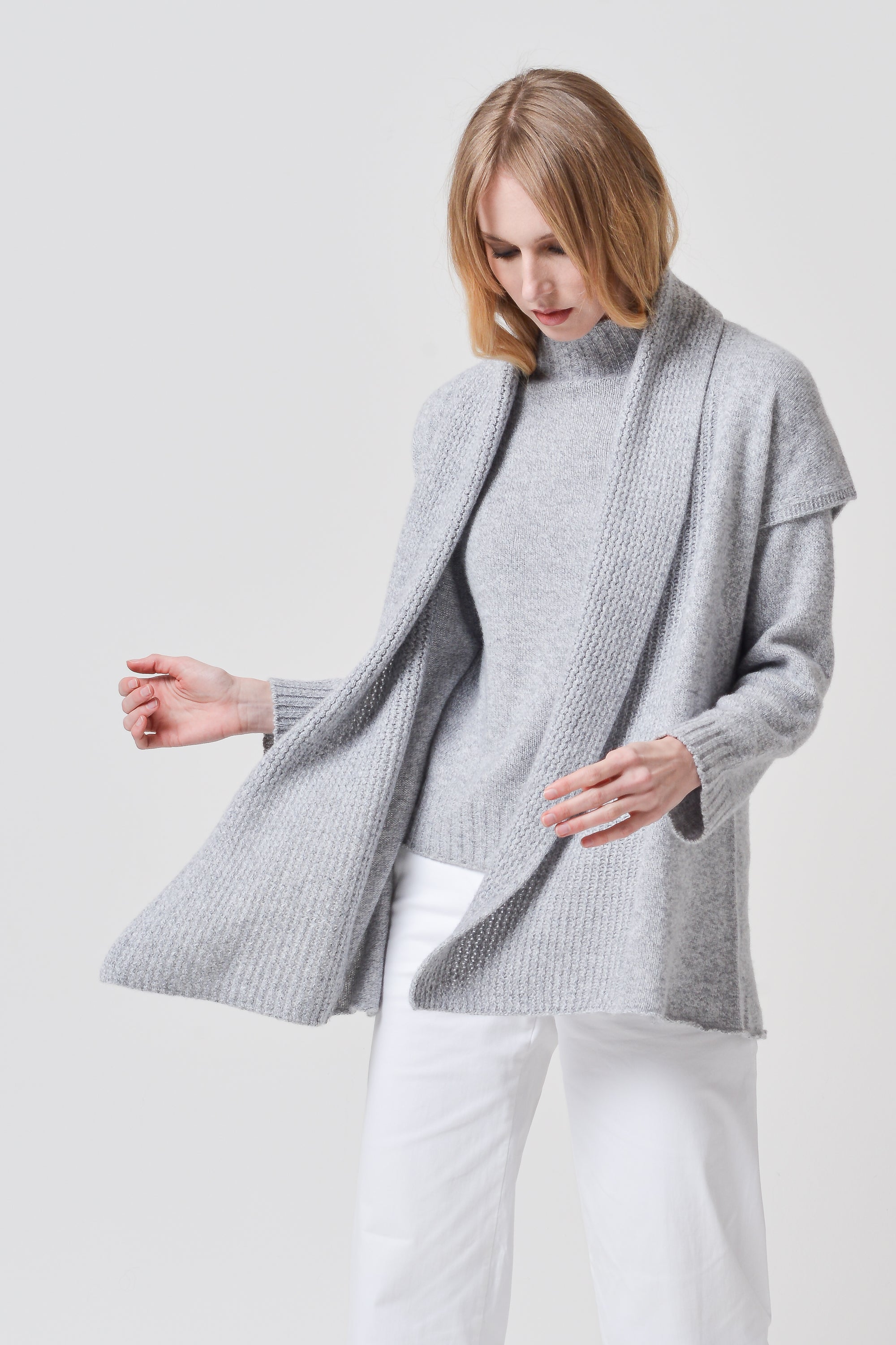 Biel Cardi - Granite