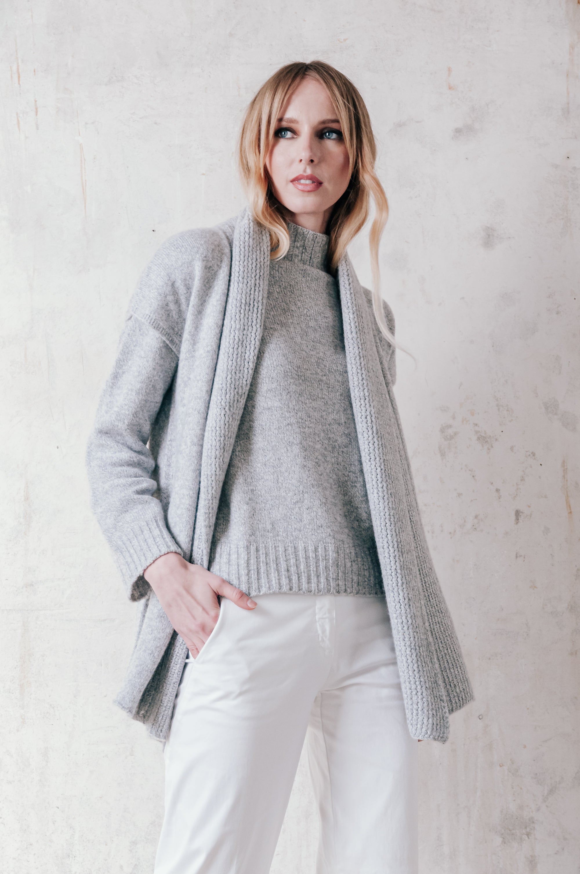 Biel Cardi - Granite