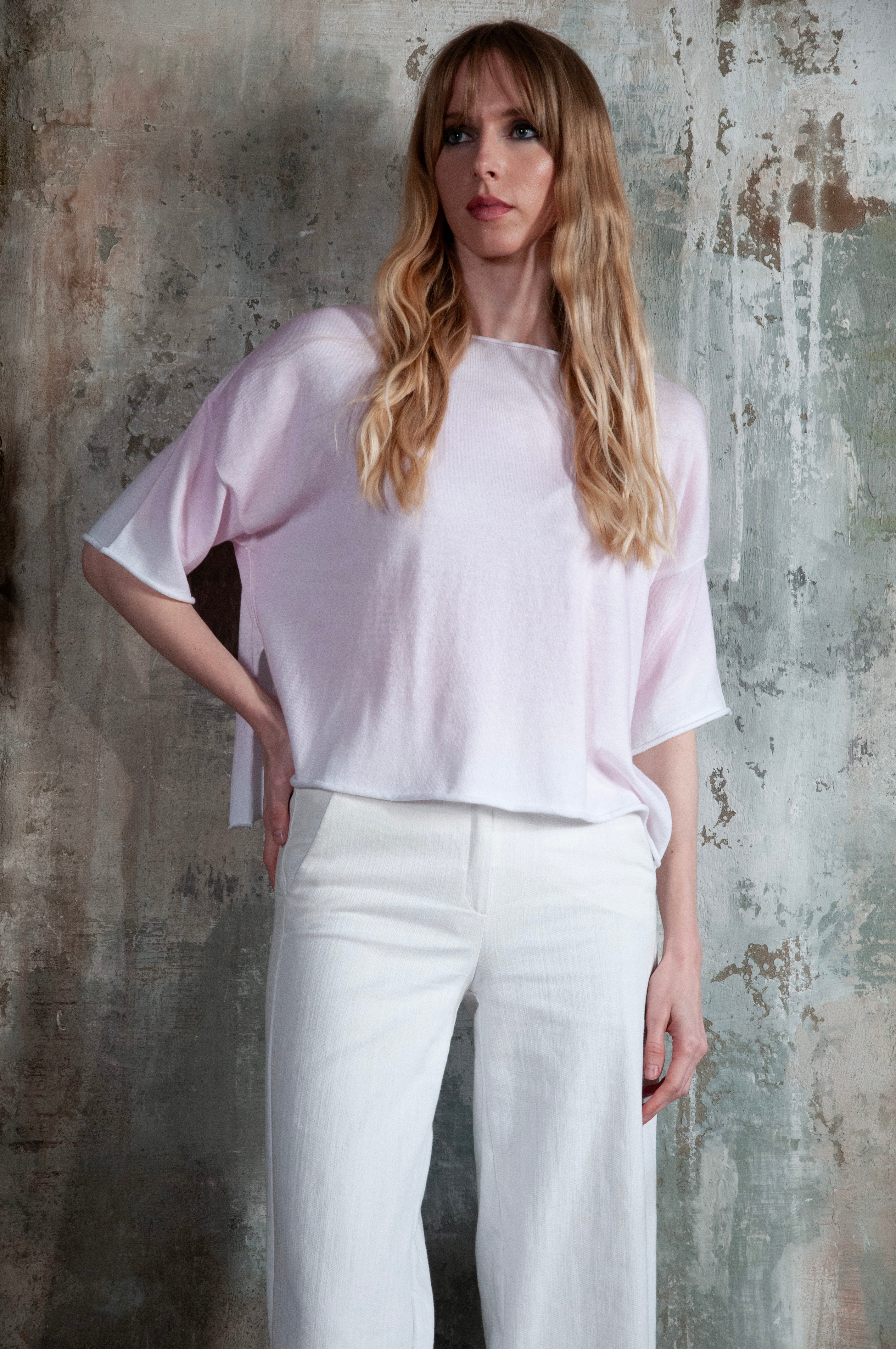 Afa Knit Spray Art - Rose