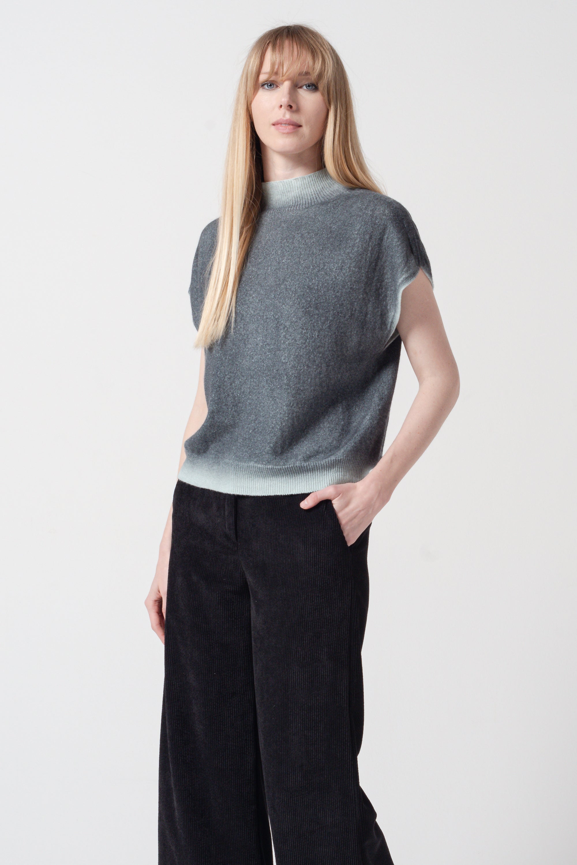 Julia Smoke Art - Menta