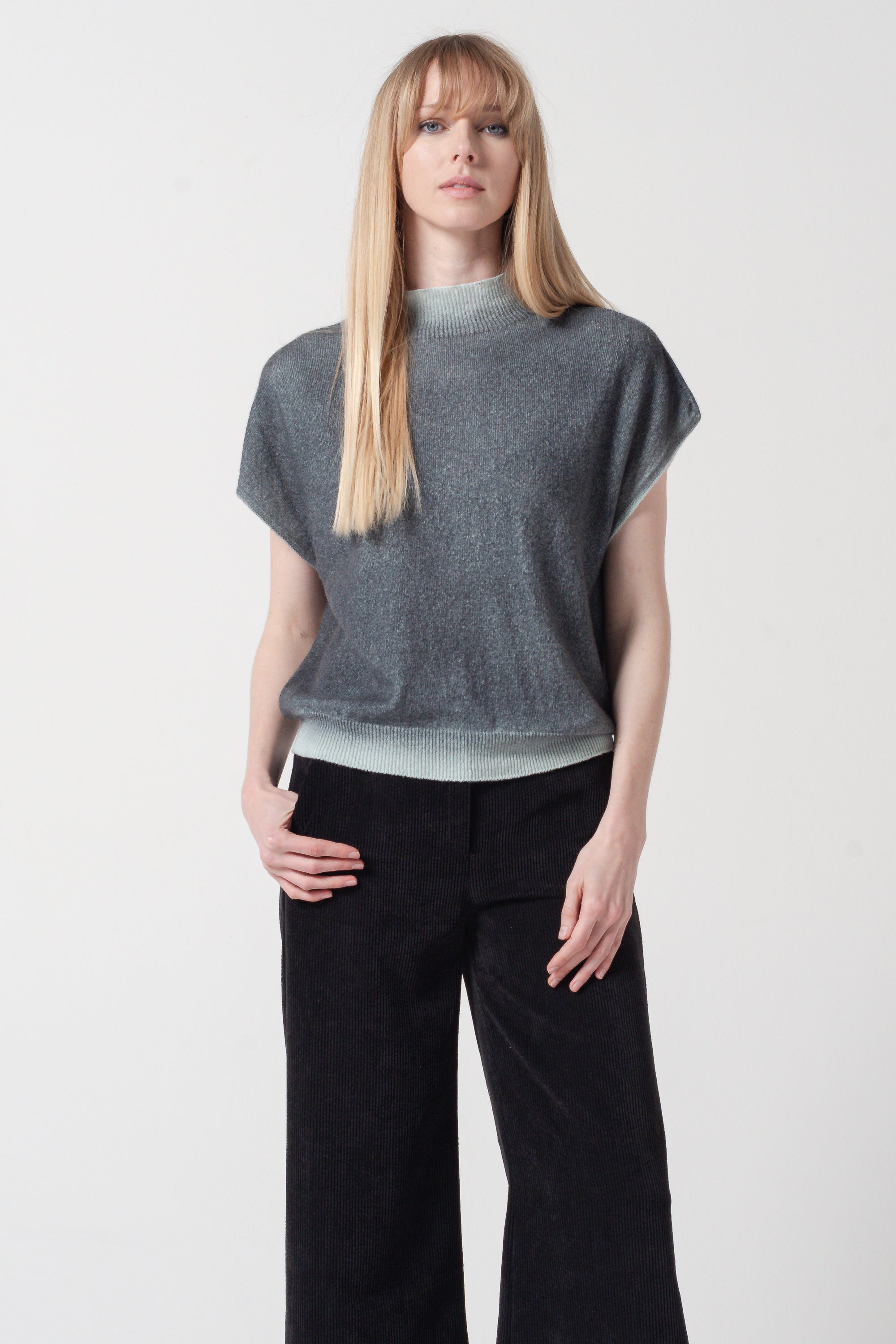 Julia Smoke Art - Menta