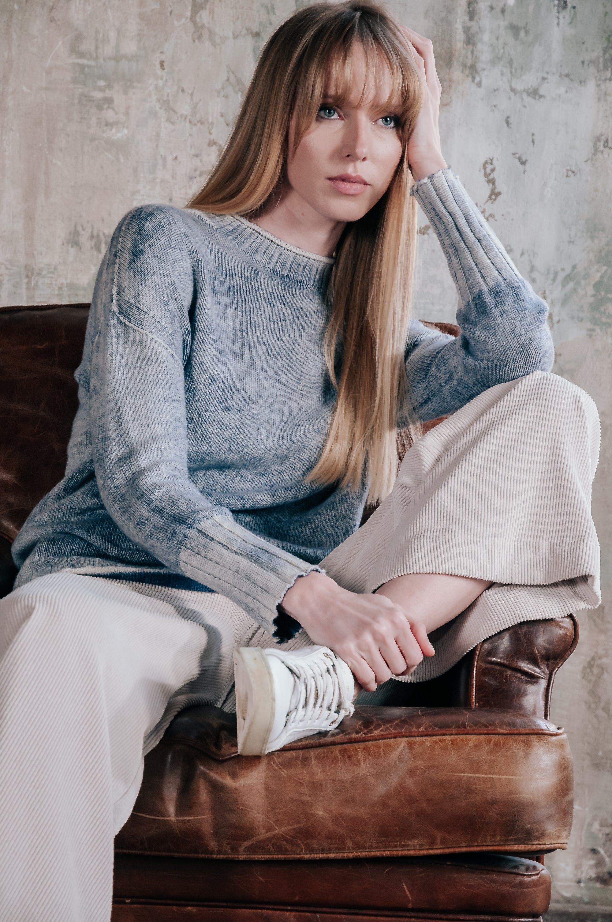 Naomi Frost Art - Navy