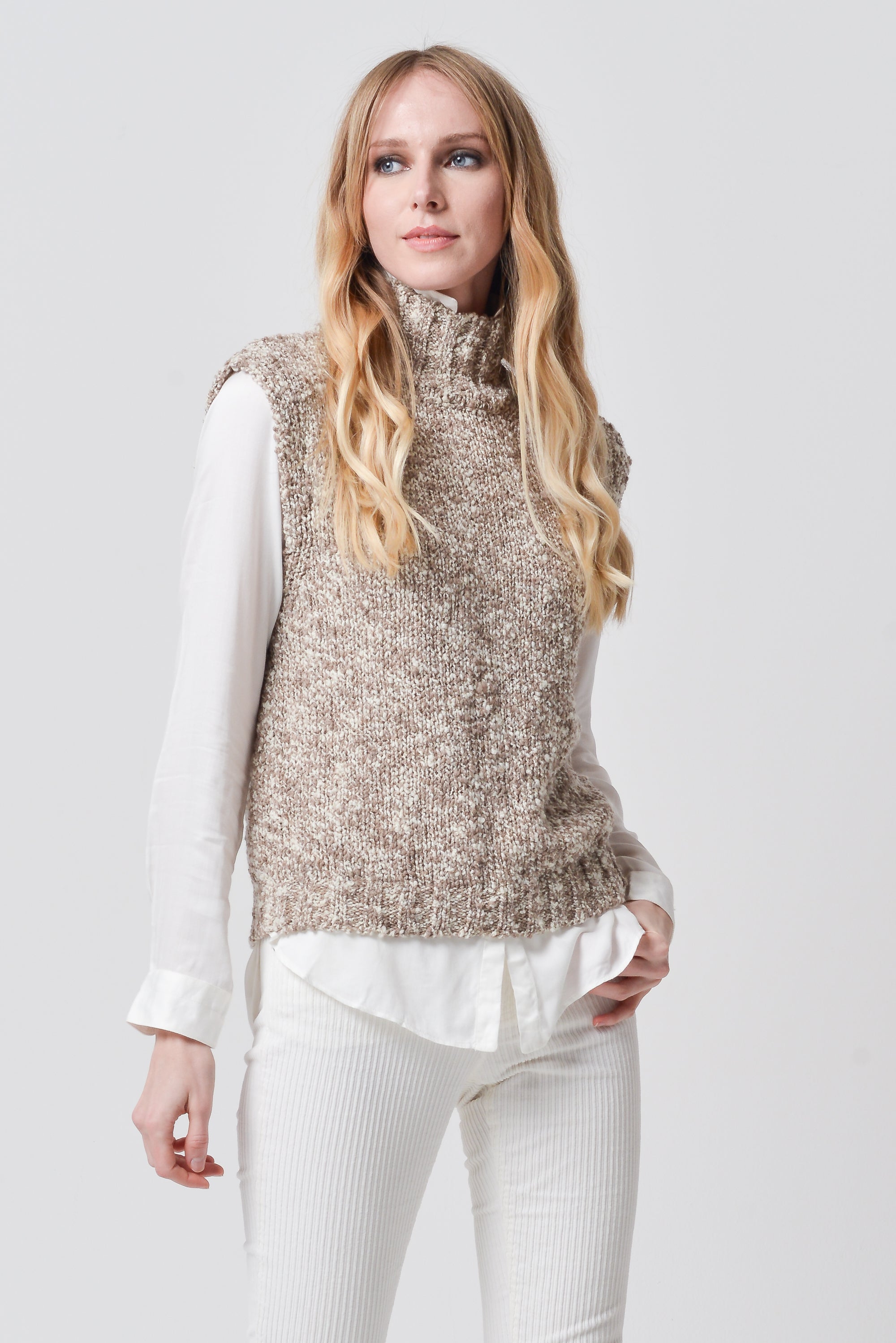 Laax Bouclé Sleeveless Knit - Tundra