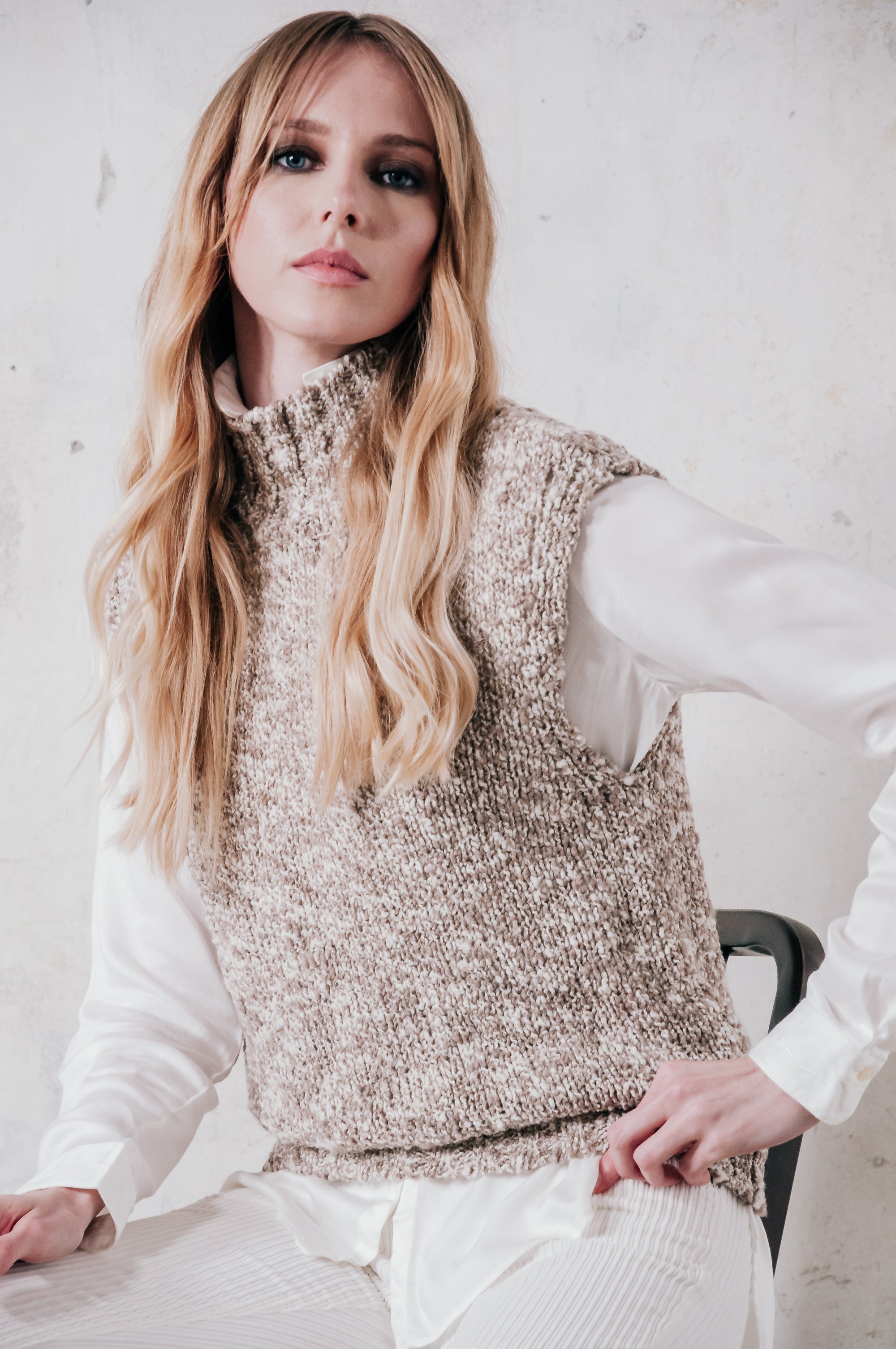 Laax Bouclé Sleeveless Knit - Tundra