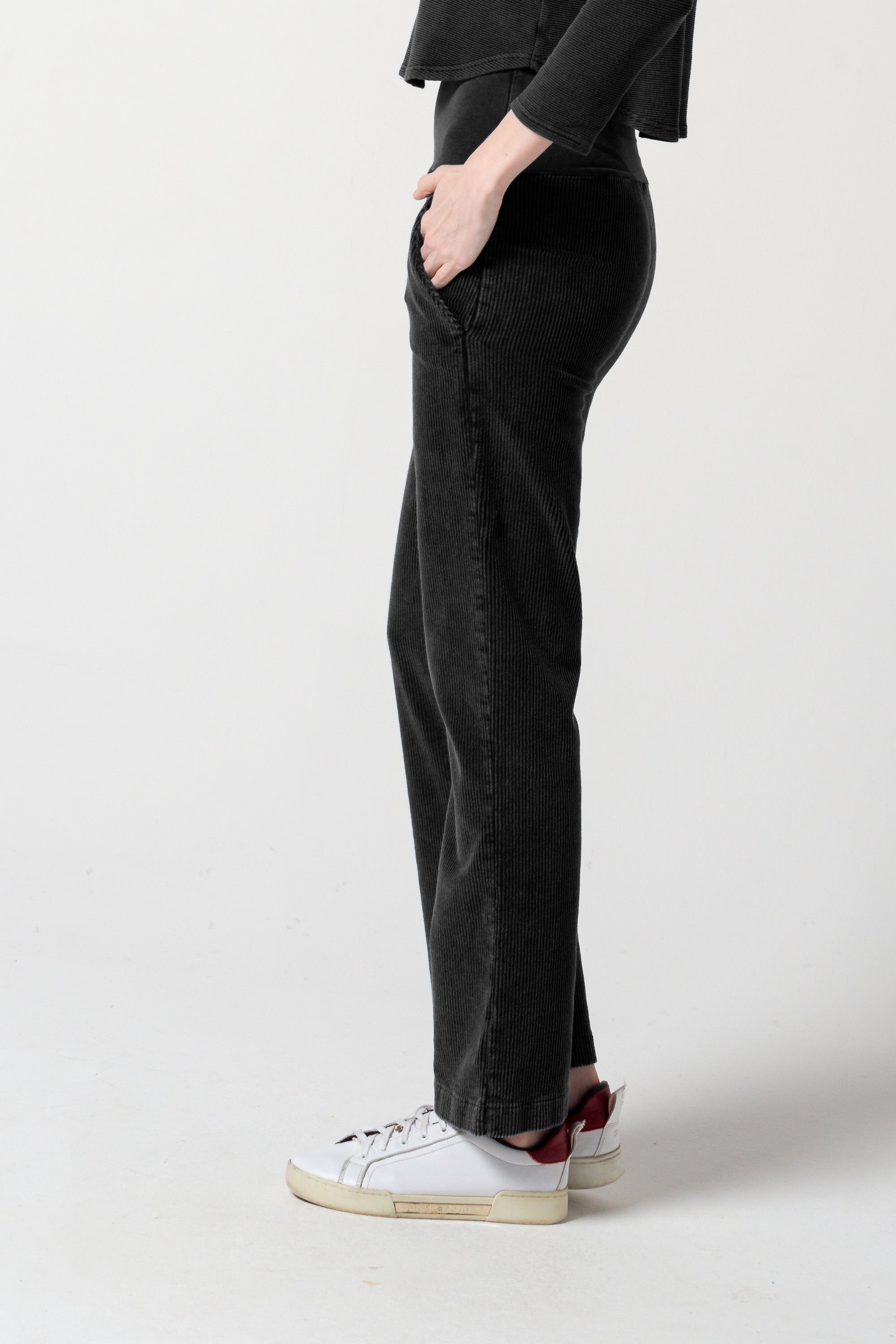 Mars Pants Solid - Black