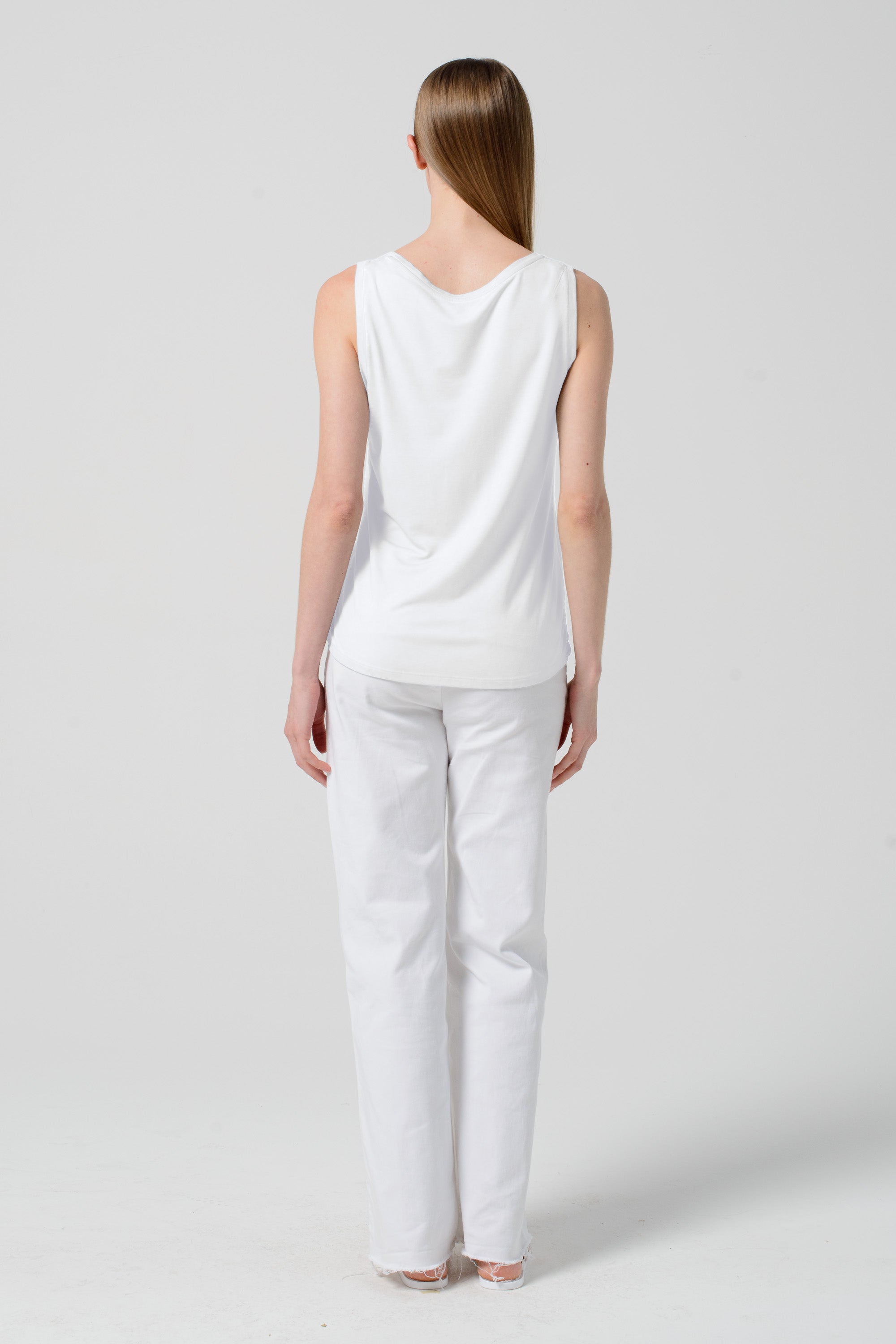 Kai Tank - White