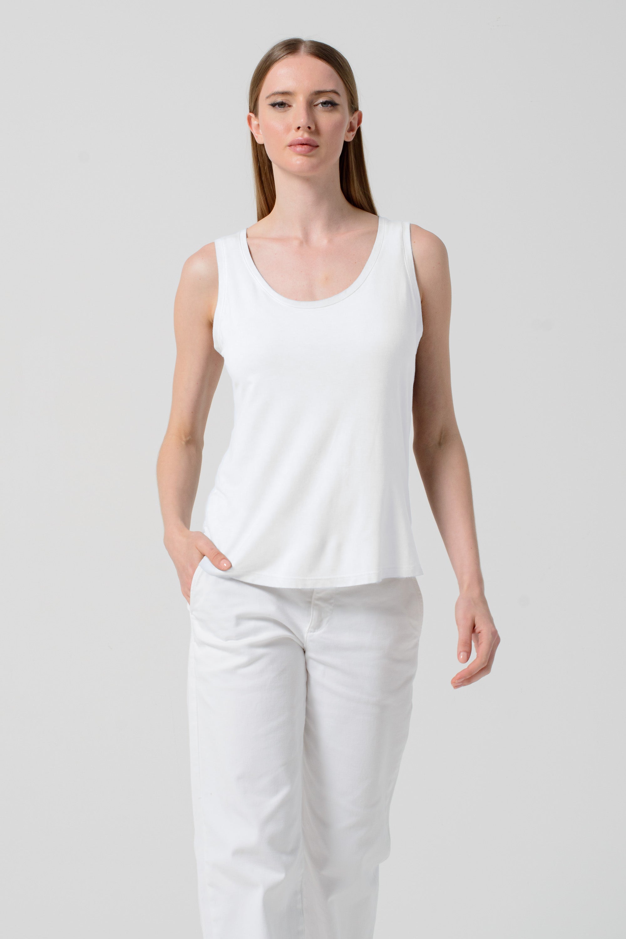 Kai Tank - White